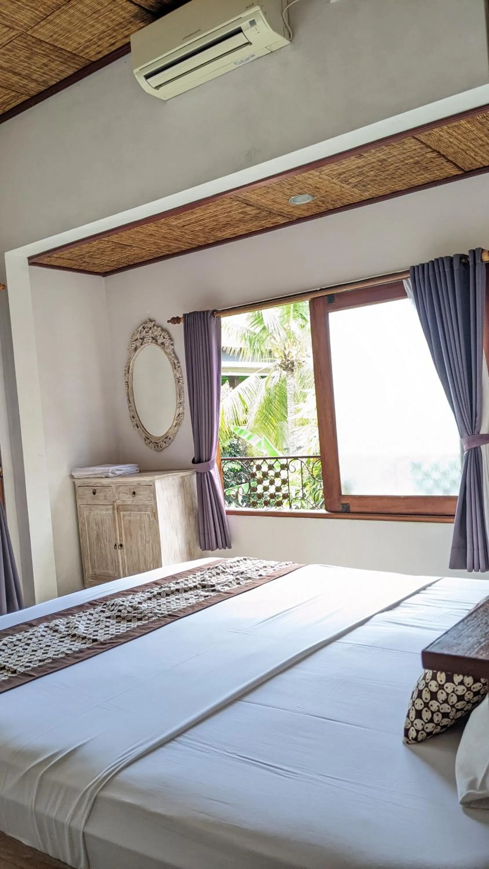 Bed in Ubud Dream