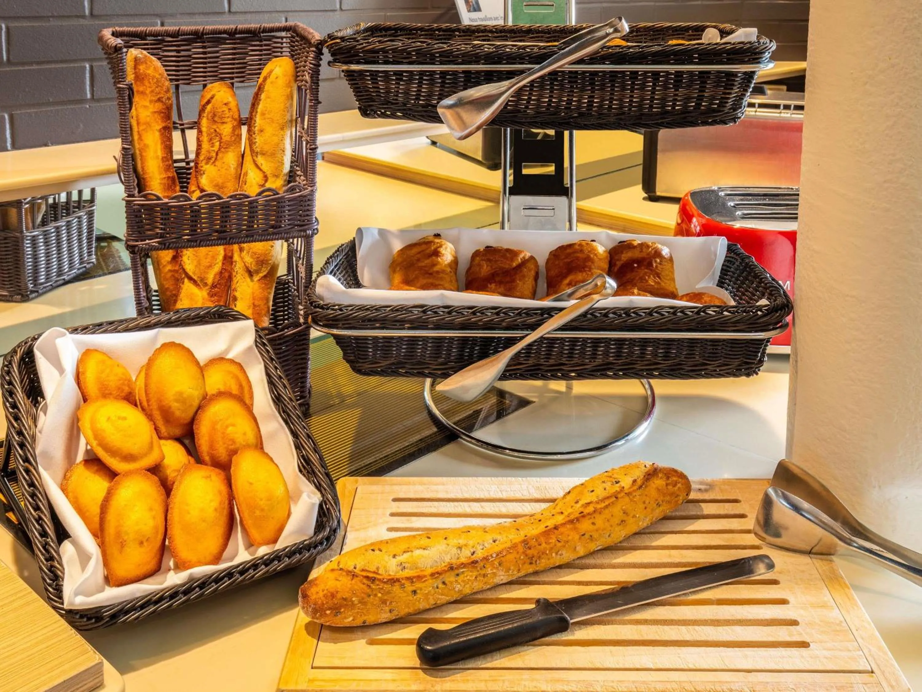 Breakfast in ibis Styles Chartres Sud Barjouville