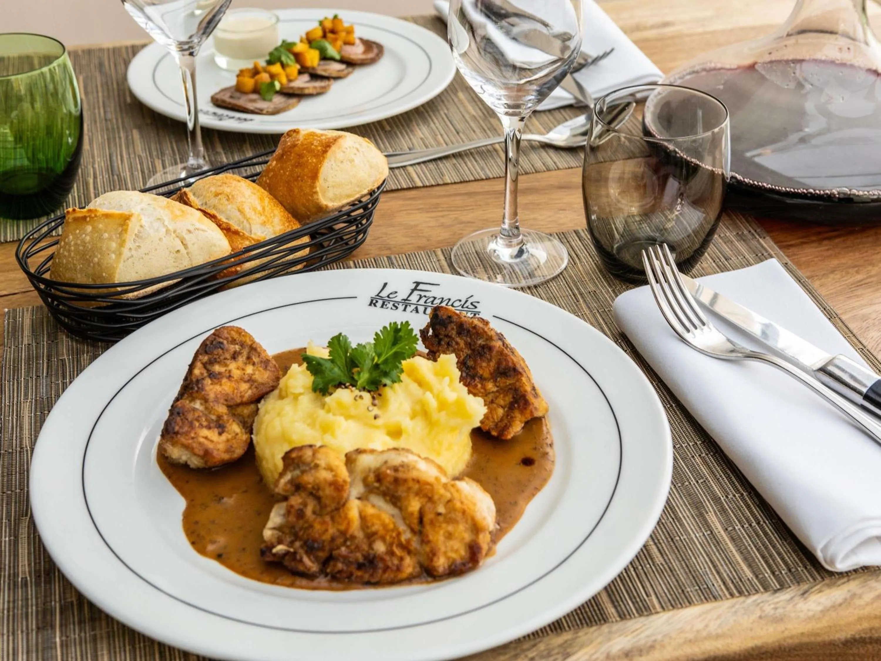 Restaurant/places to eat in ibis Styles Chartres Sud Barjouville