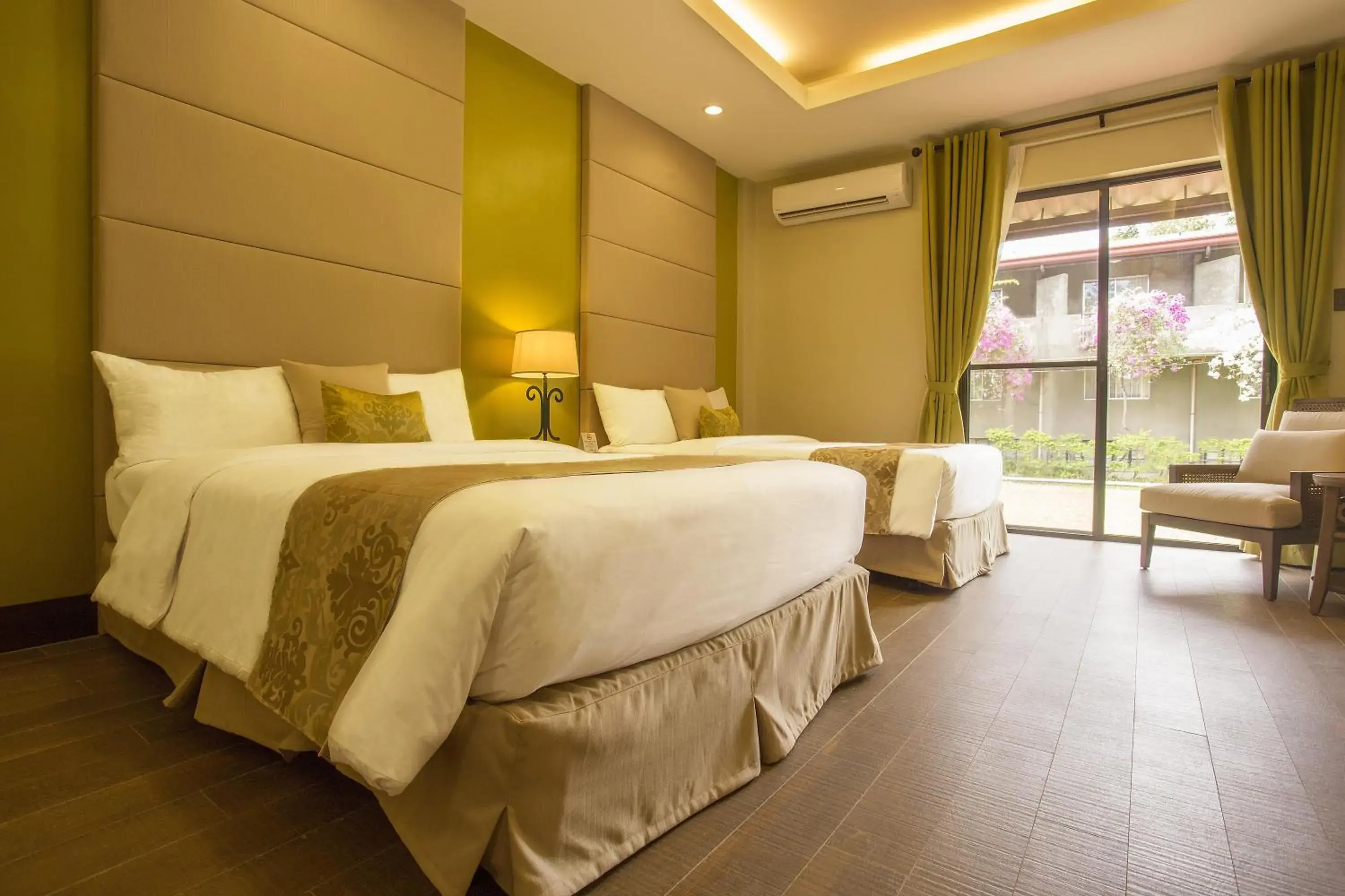 Premier Gardenside in Montebello Villa Hotel Premier Gardenside in Montebello Villa Hotel