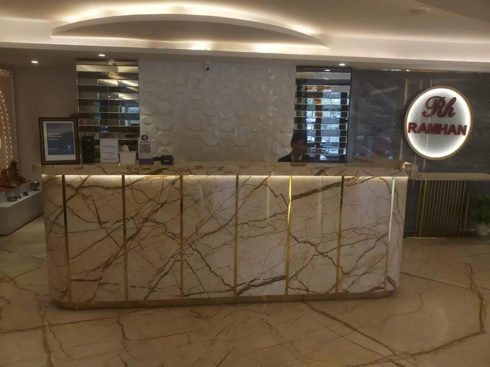Lobby or reception in Airport Hotel Ramhan Palace Mahipalpur Lobby or reception in Airport Hotel Ramhan Palace Mahipalpur