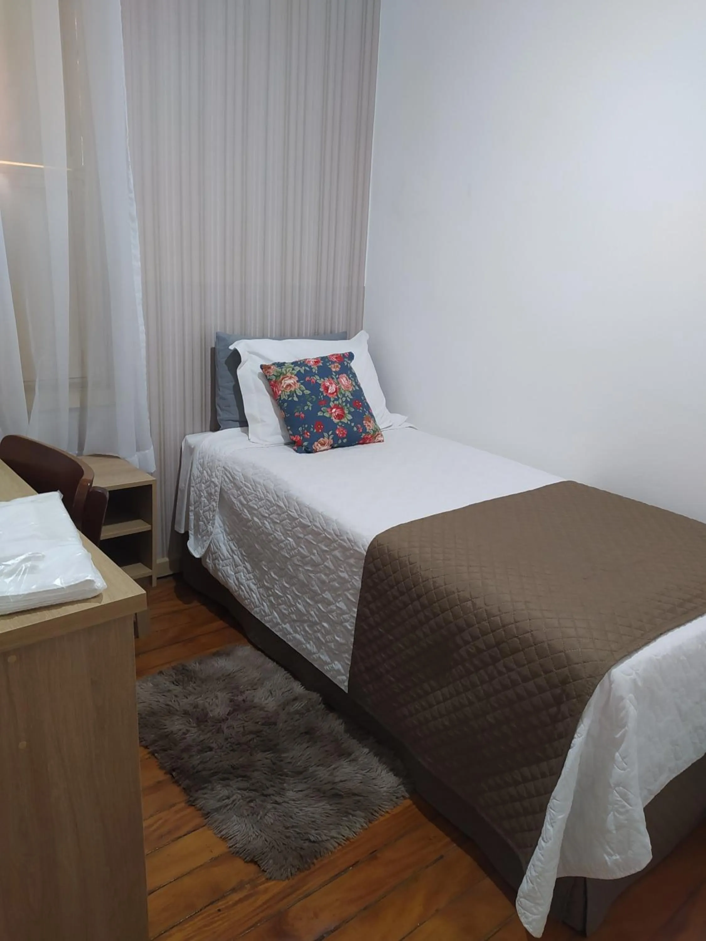 Bed in HOTEL CANTO DO CHAFARIZ