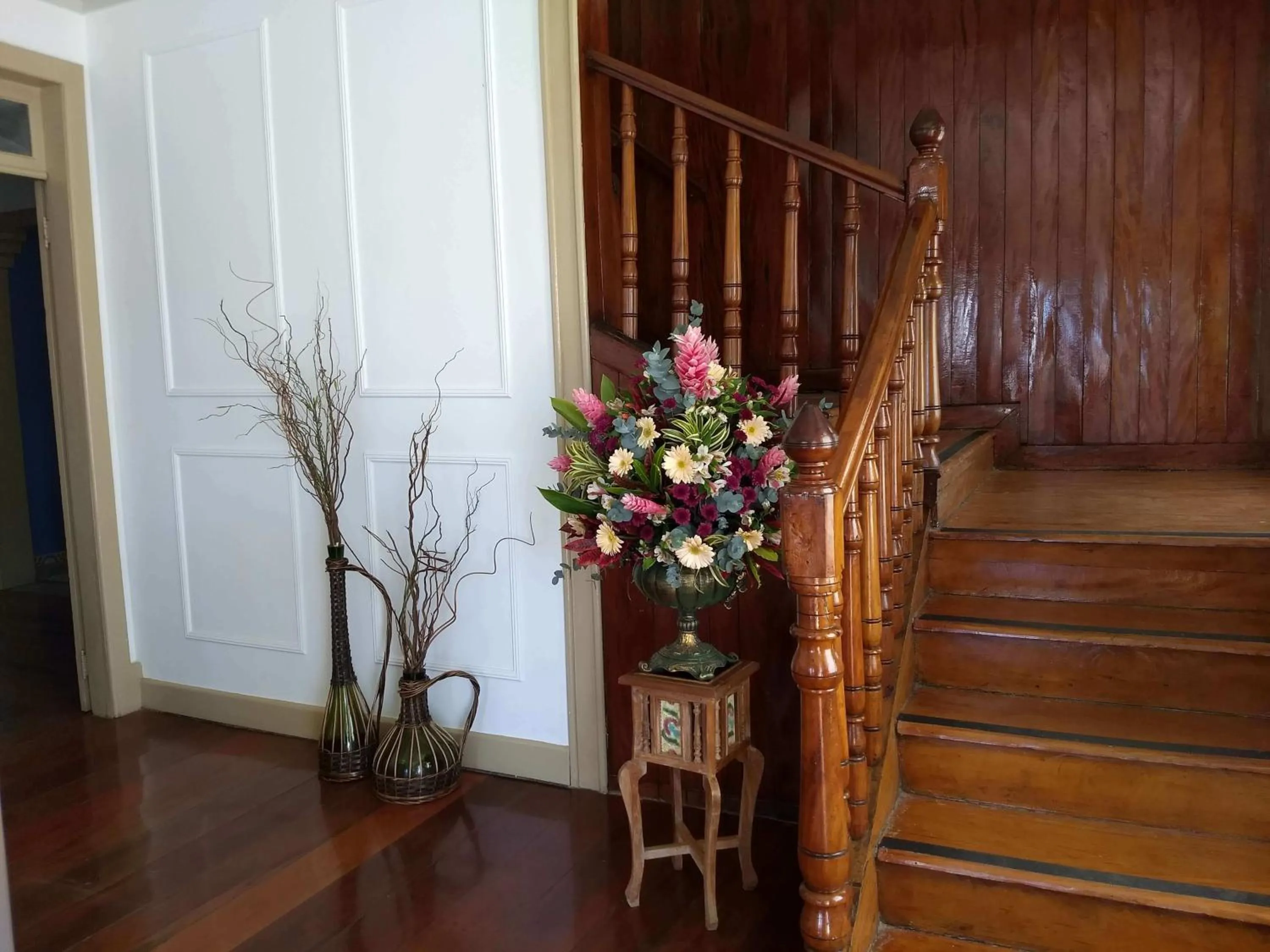 Facade/entrance in HOTEL CANTO DO CHAFARIZ