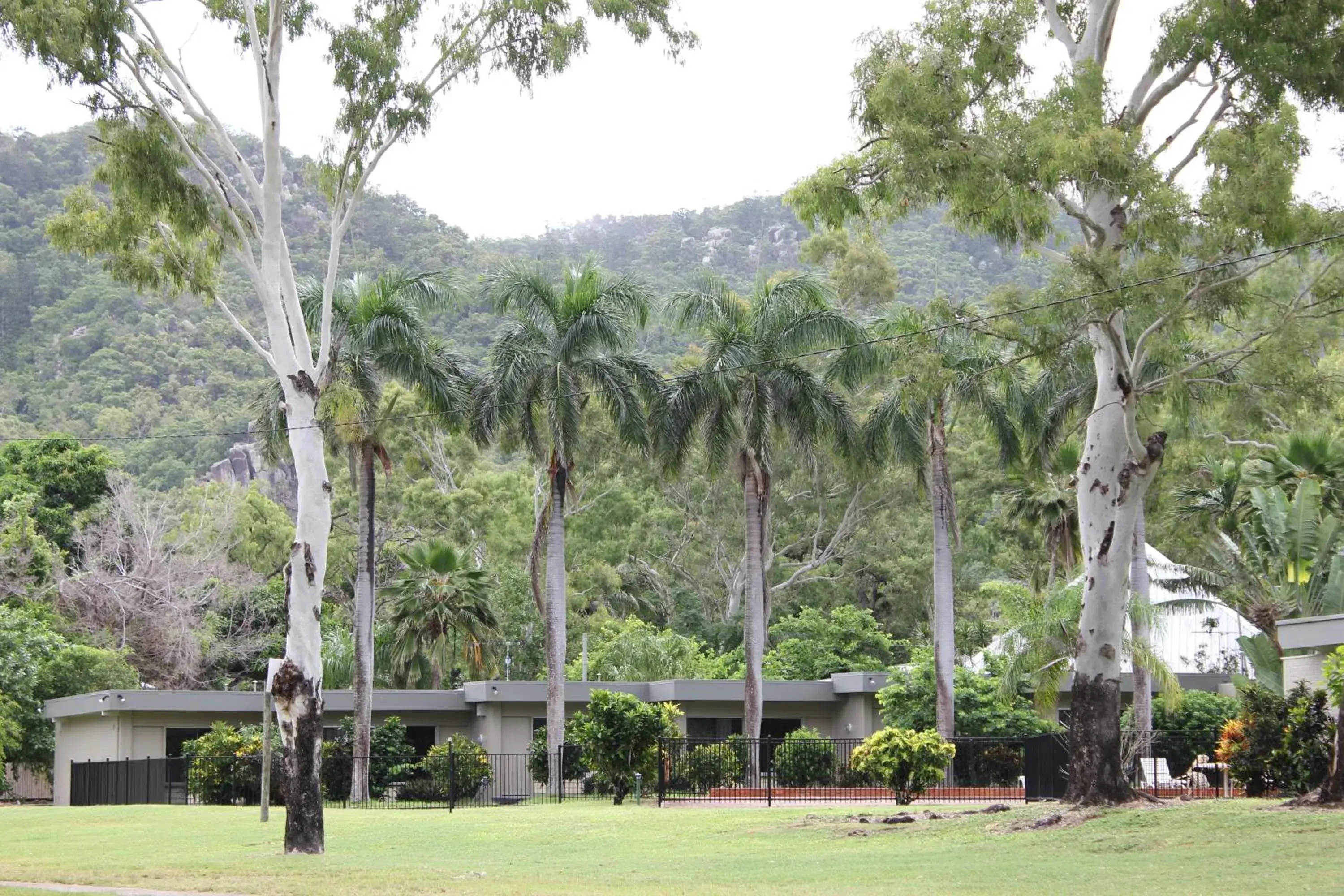 Facade/entrance in Arcadia Village Motel Facade/entrance in Arcadia Village Motel