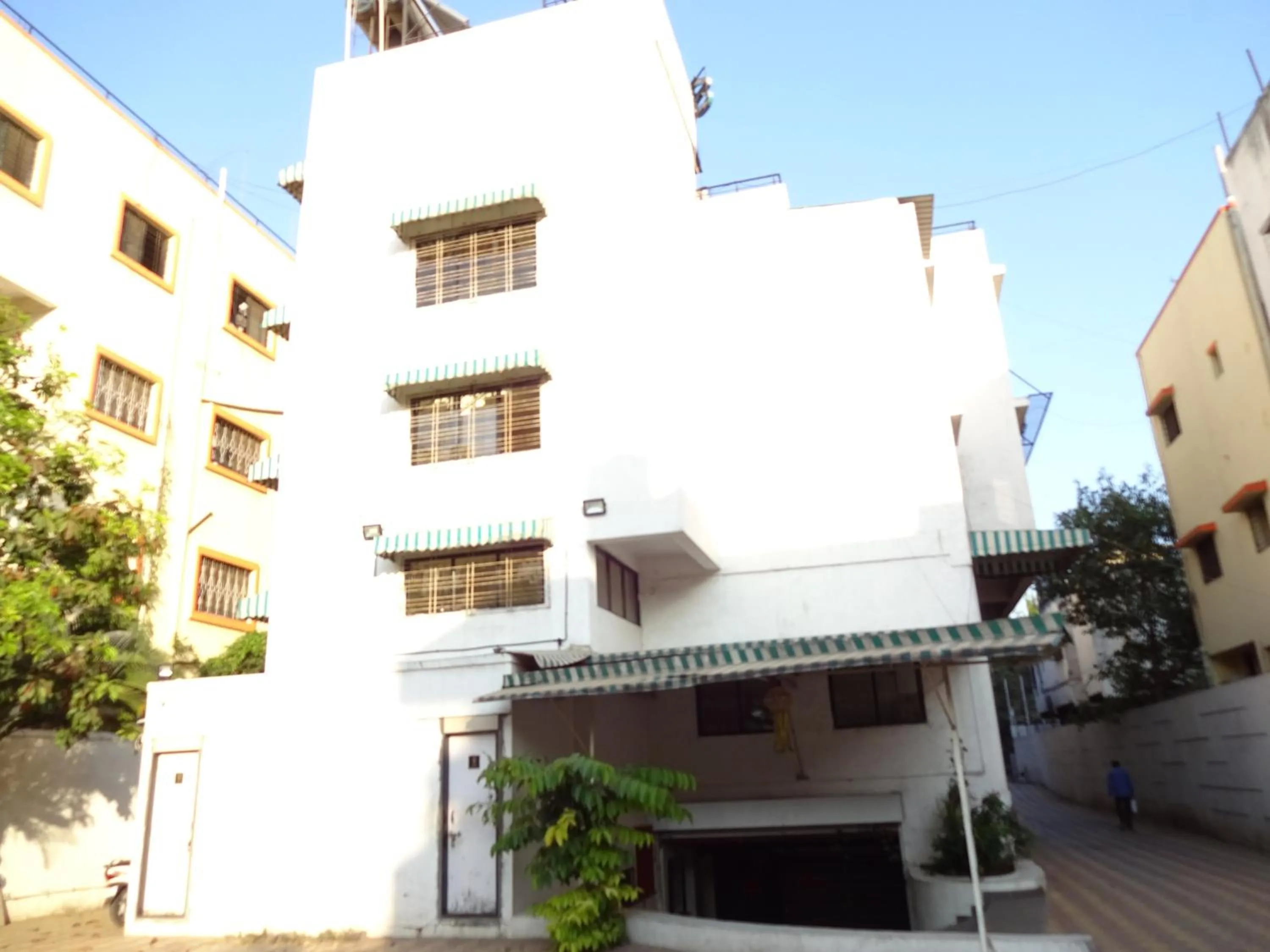 Property building in Hotel Suresh Inn