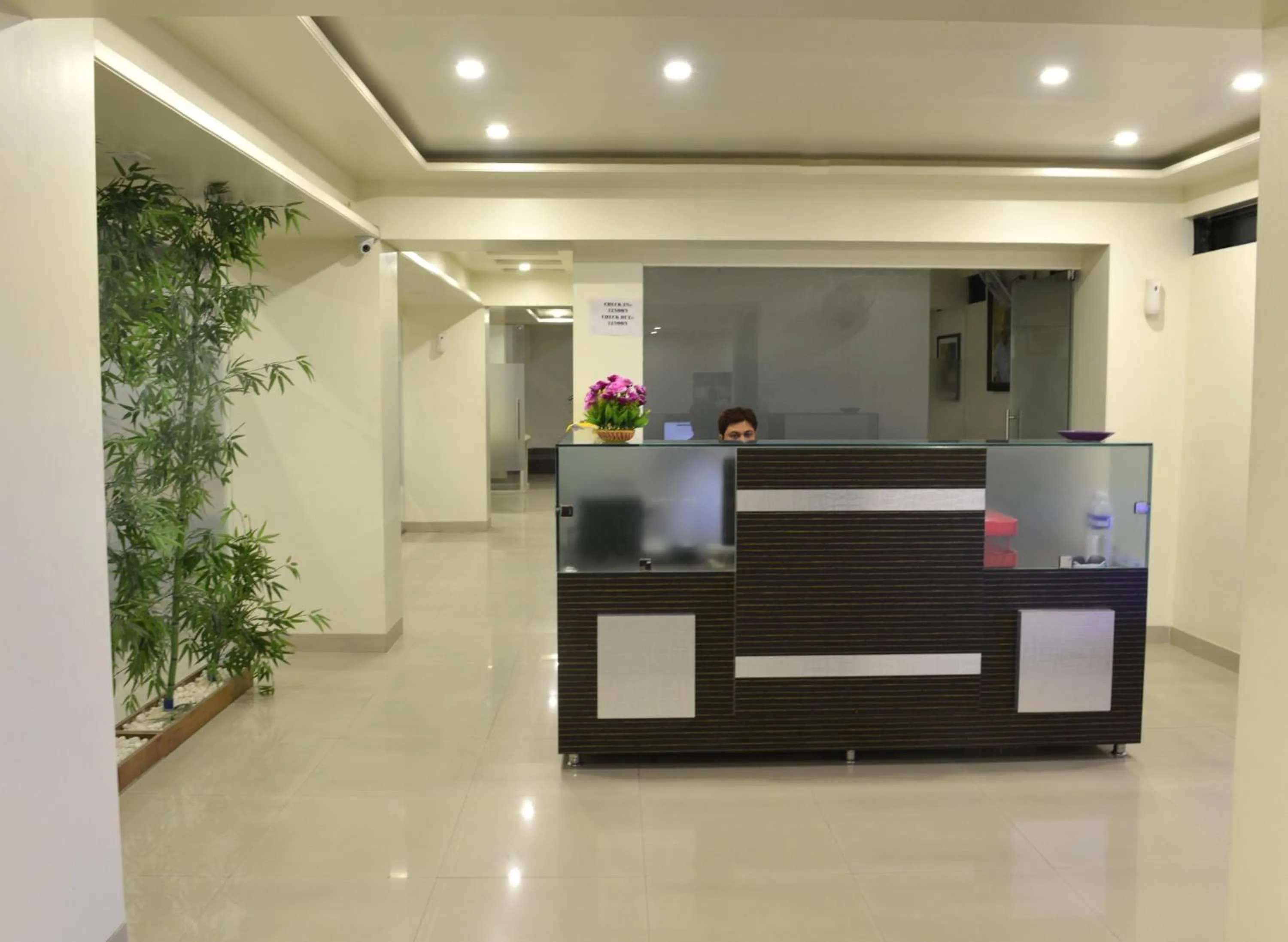 Lobby or reception in Hotel Suresh Inn