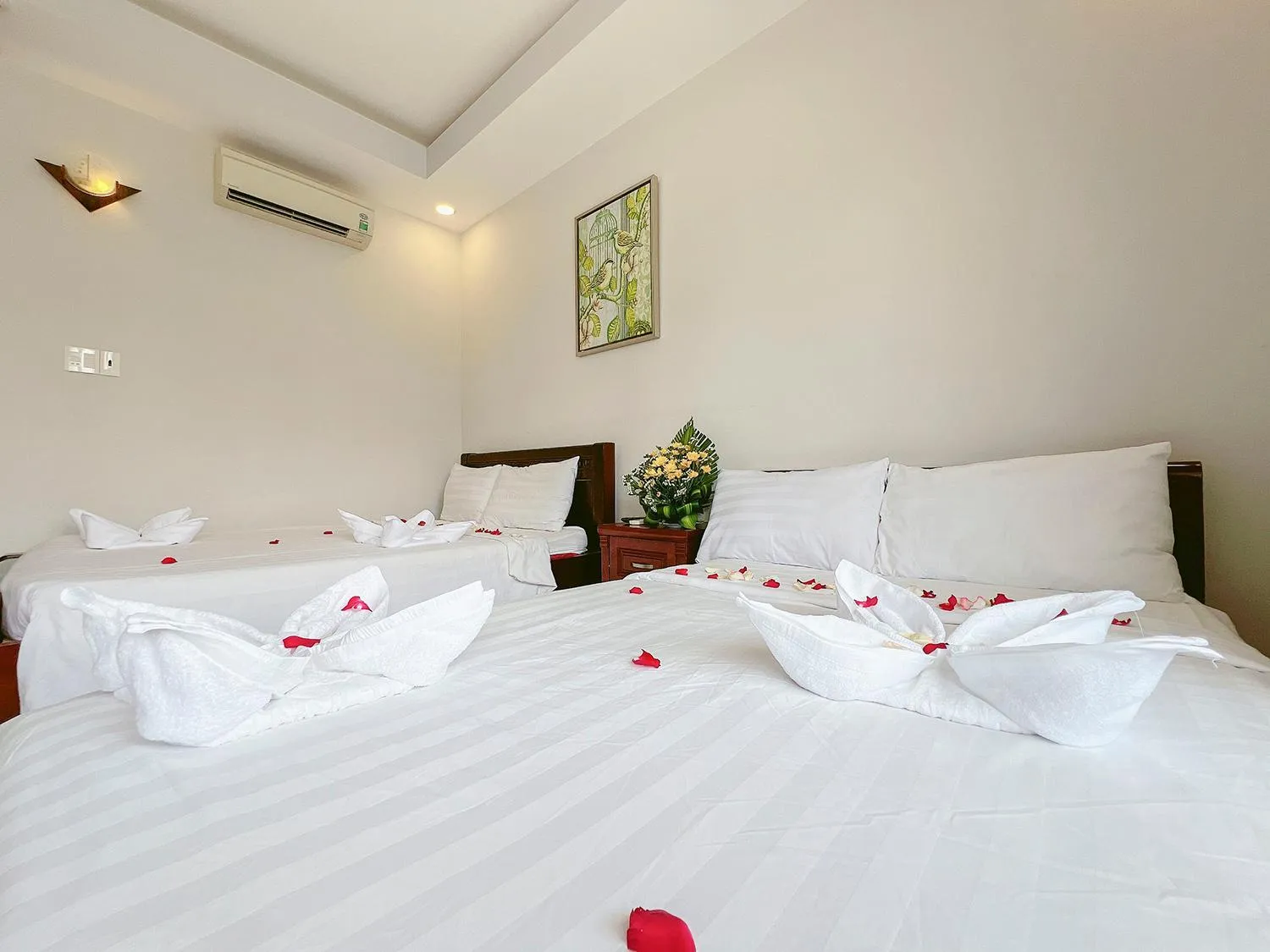 Bed in Sand Beach Resort