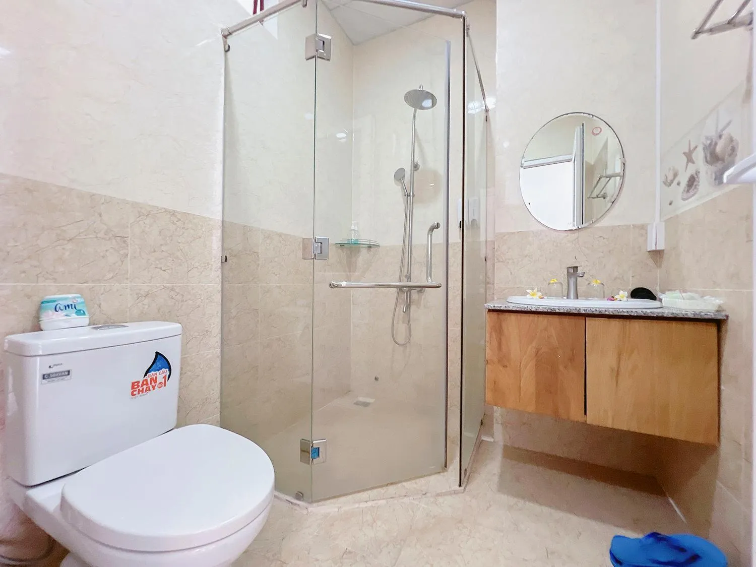 Toilet in Sand Beach Resort