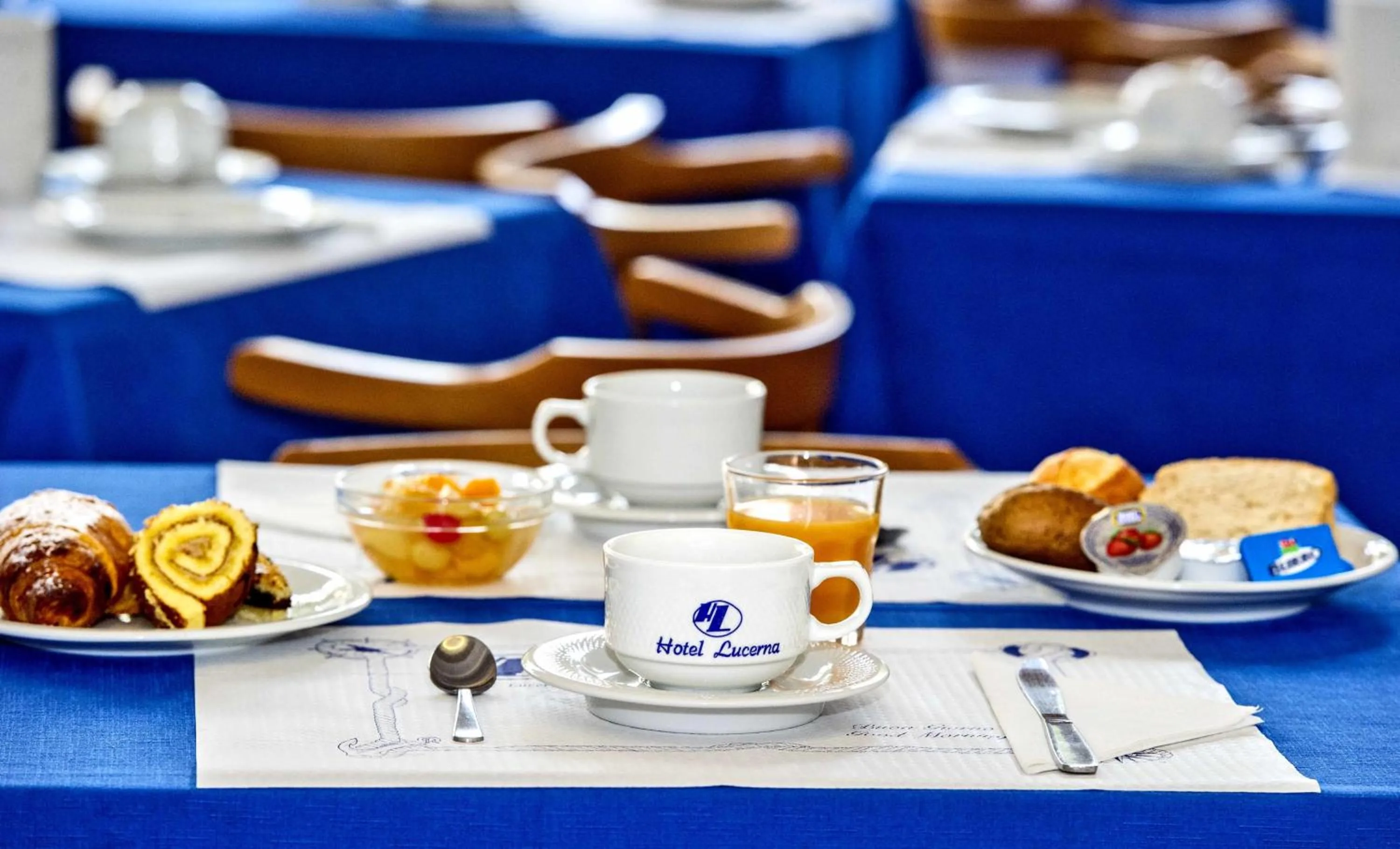 Restaurant/places to eat in Hotel Lucerna