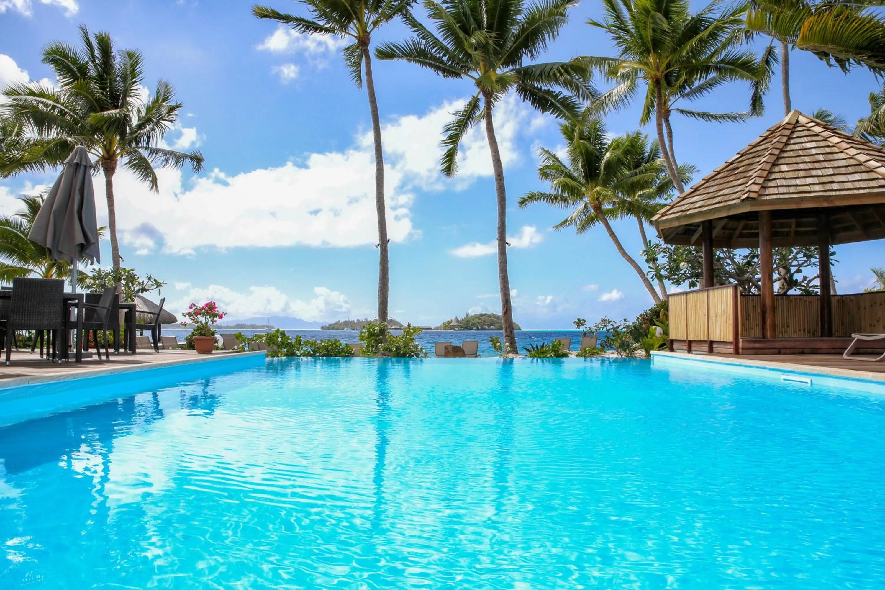 Swimming pool in ROYAL BORA BORA
