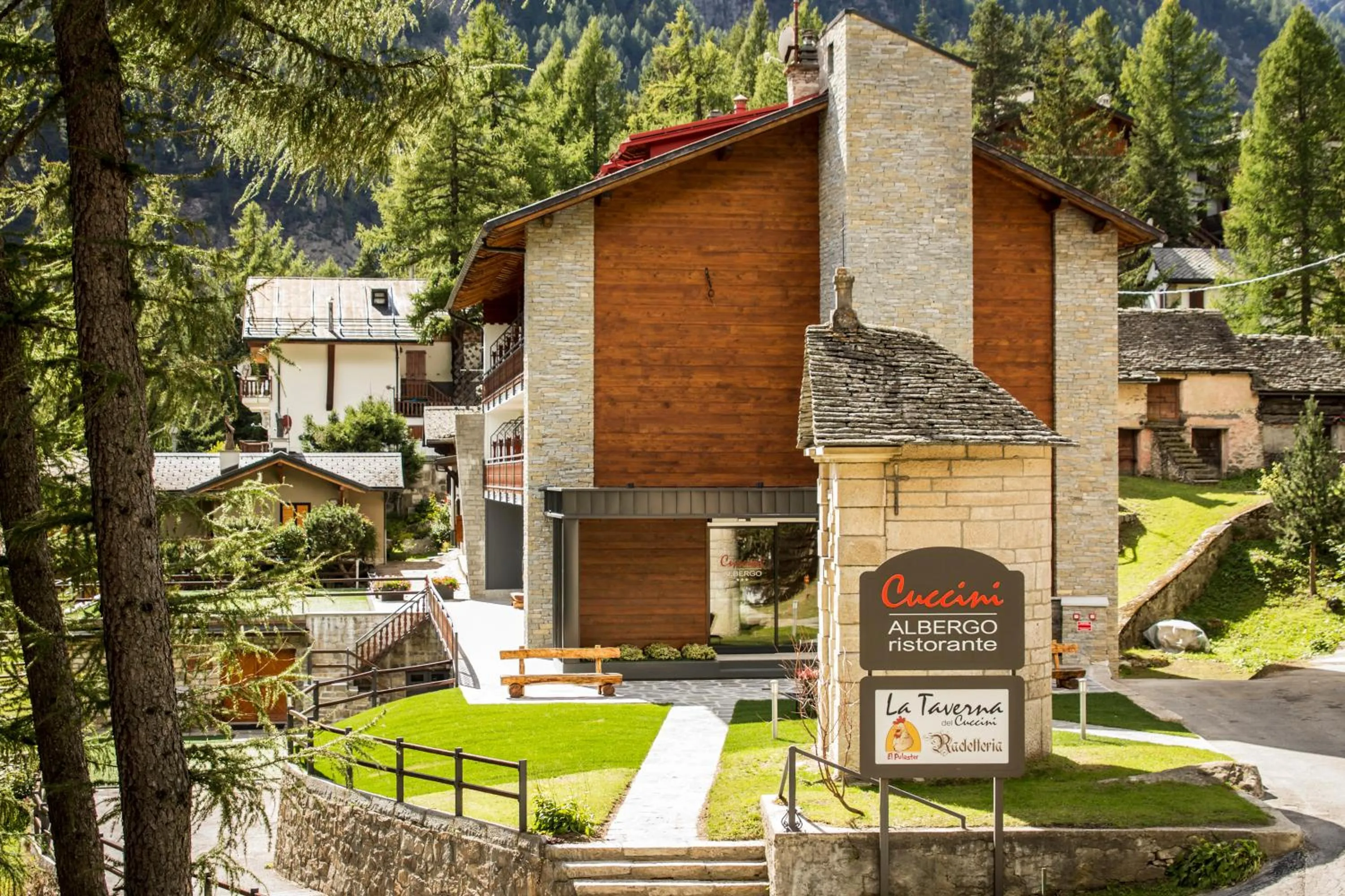 Property building in Albergo Ristorante Cuccini