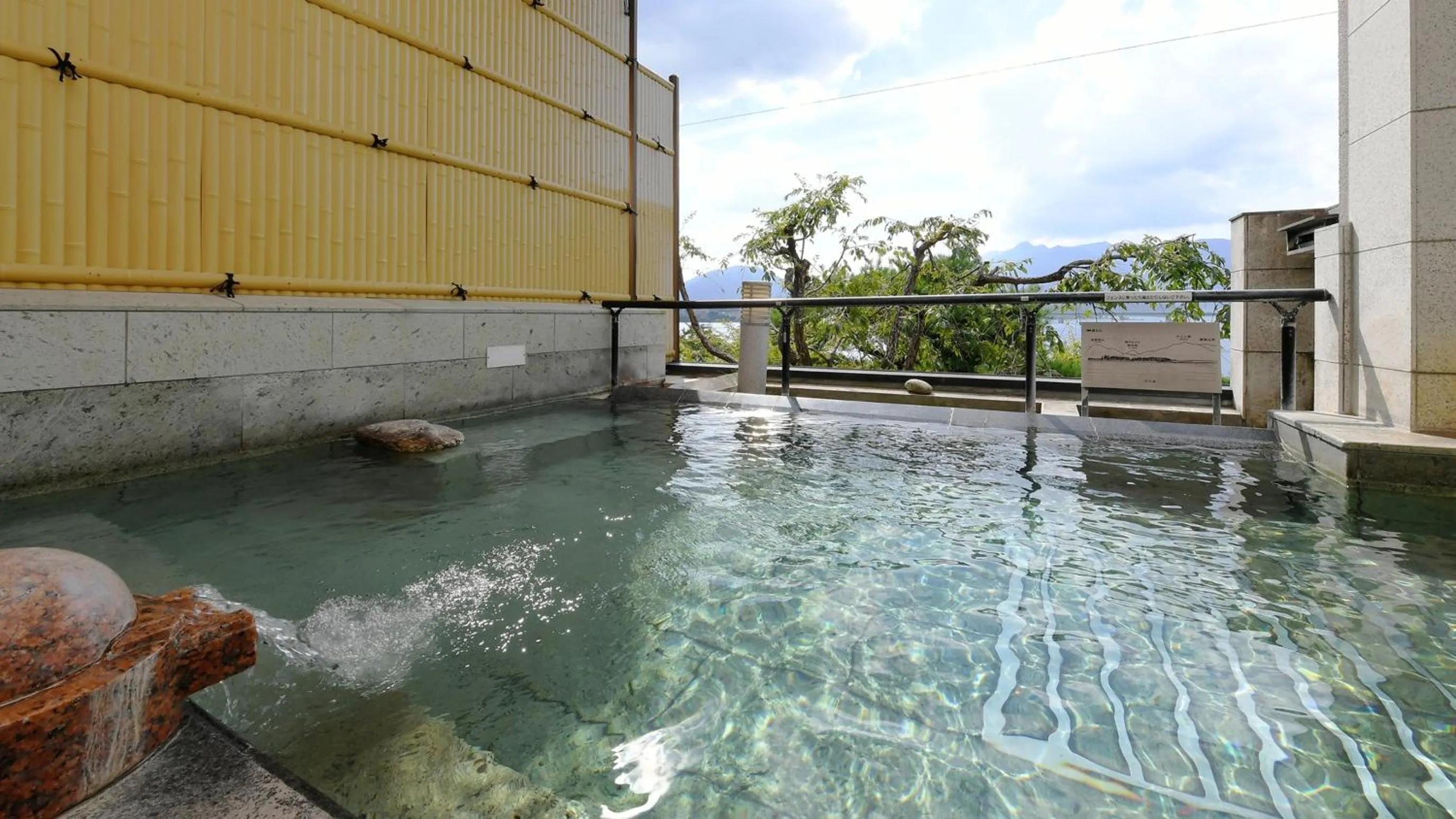 Open Air Bath in Hotel Koryu