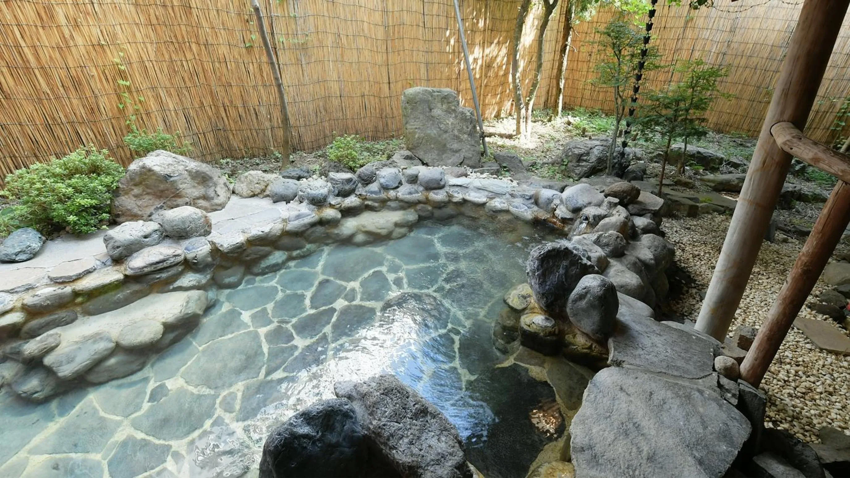 Open Air Bath in Hotel Koryu