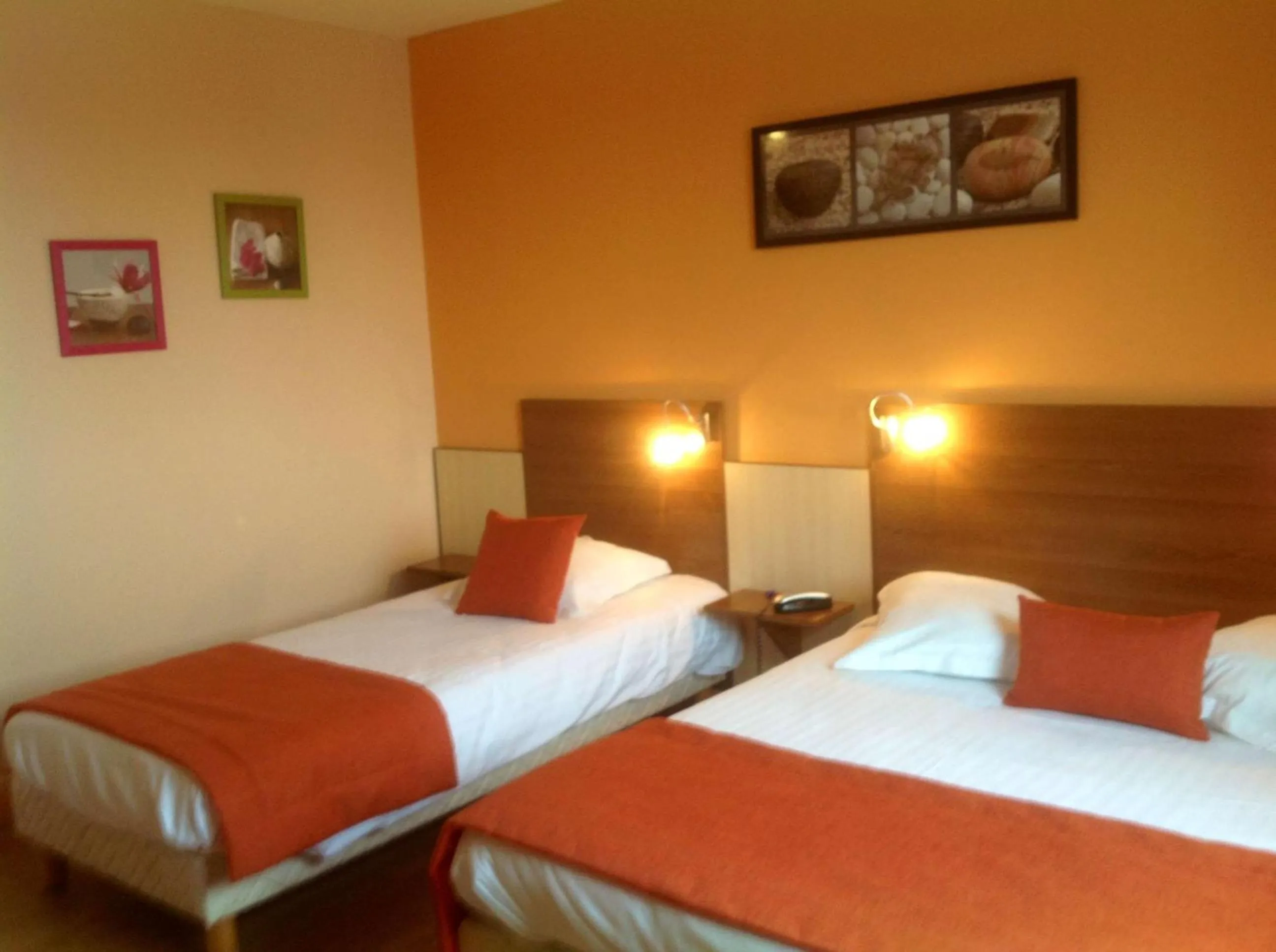 Bedroom, Bed in Brit Hotel Magdalena