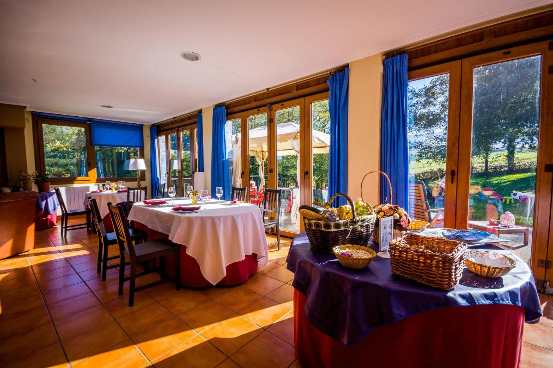 Restaurant/places to eat in Mendi Alai