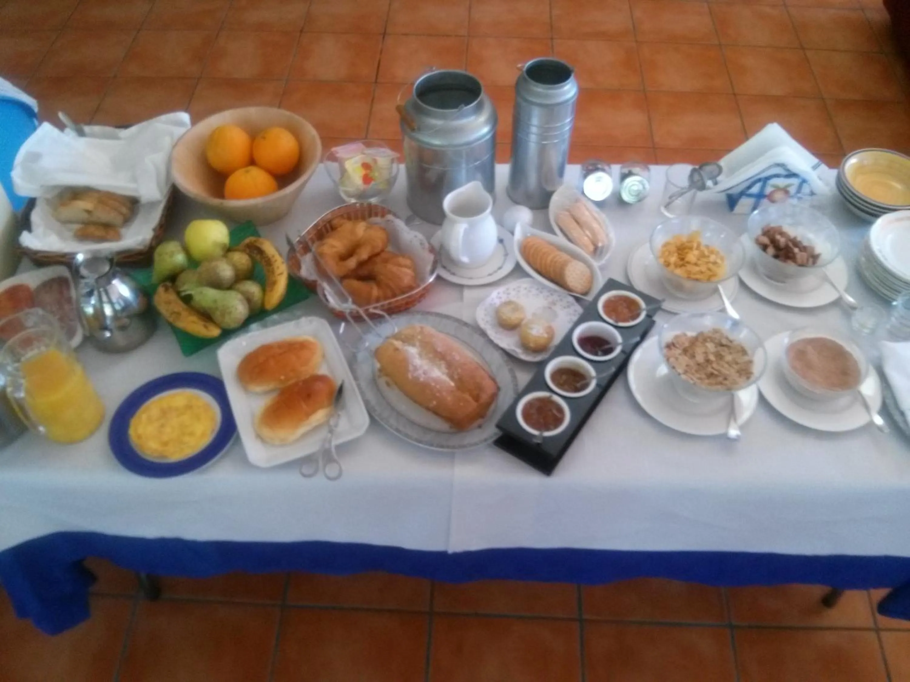 Food and drinks in Mendi Alai