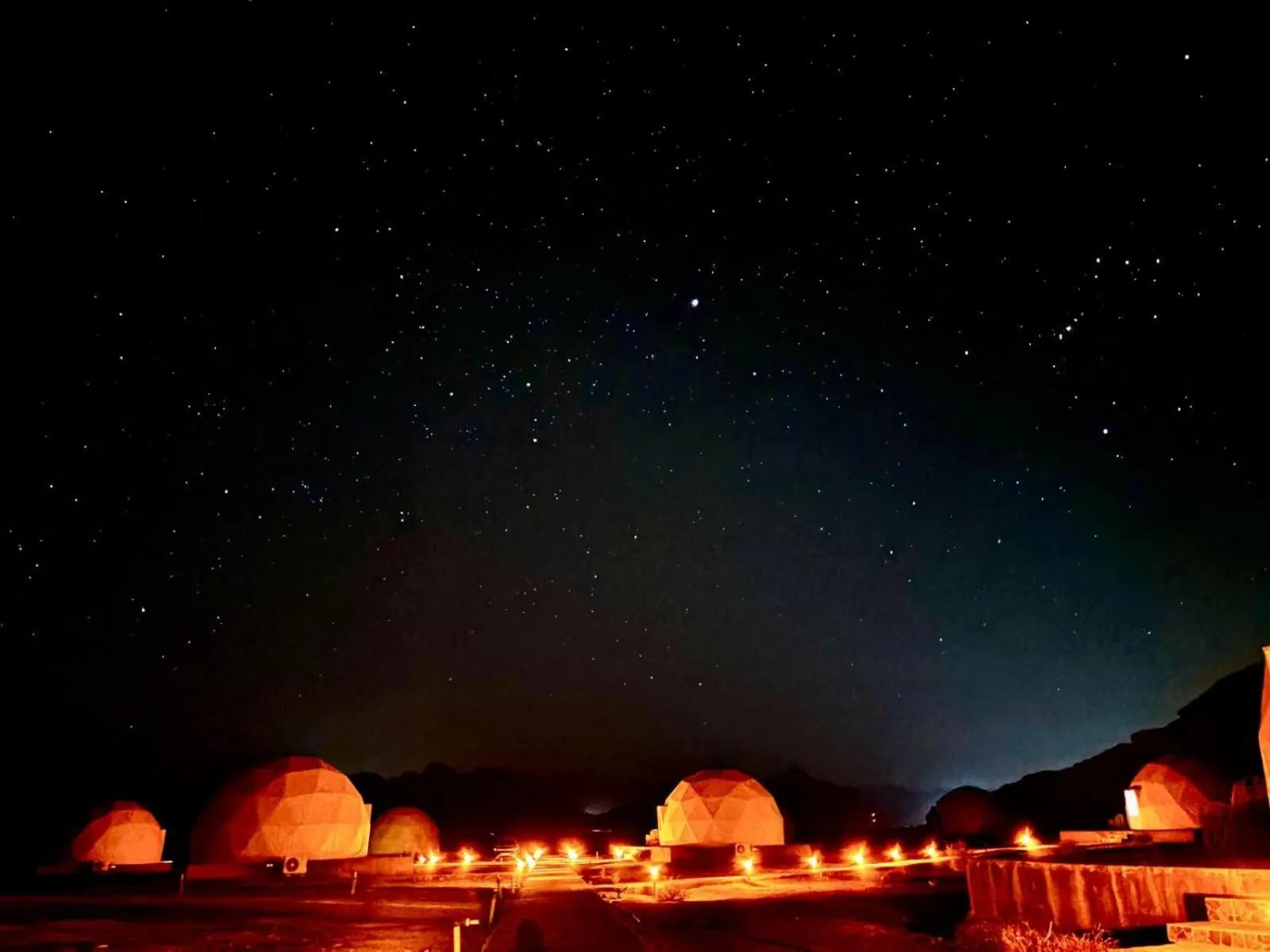 Traditions of Wadi Rum camp & jeep tour