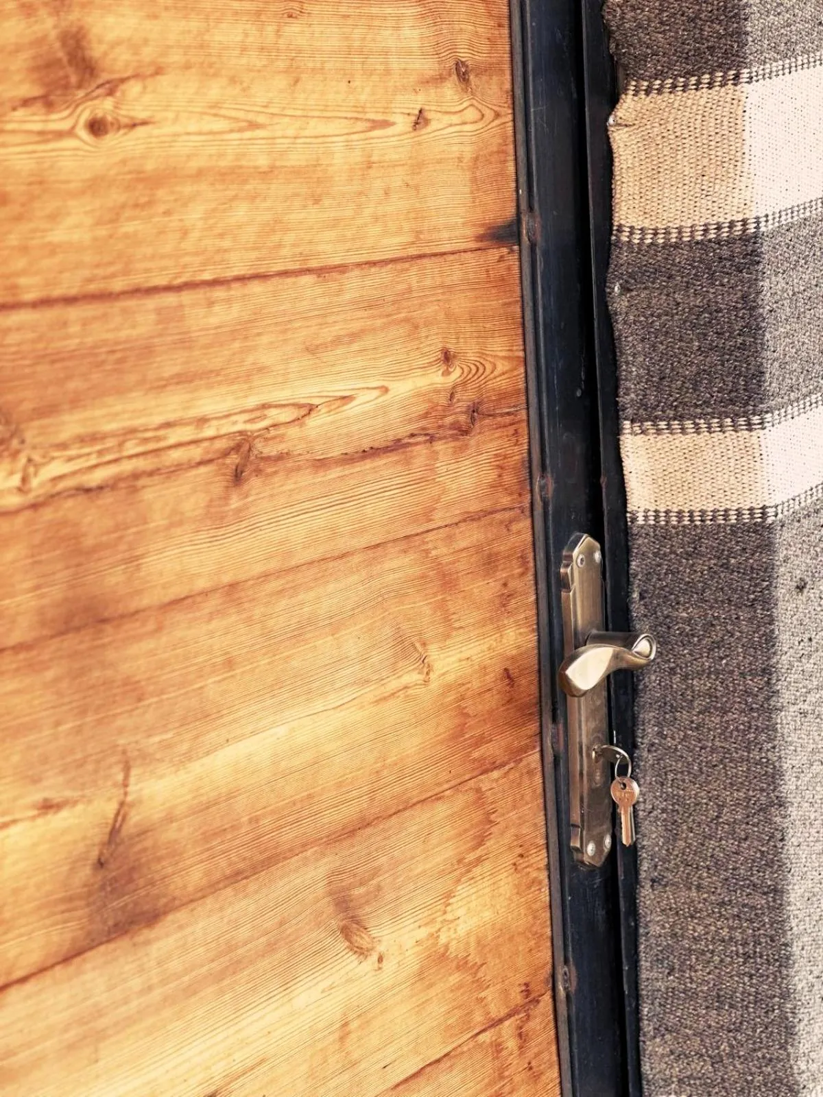 Traditions of Wadi Rum camp & jeep tour