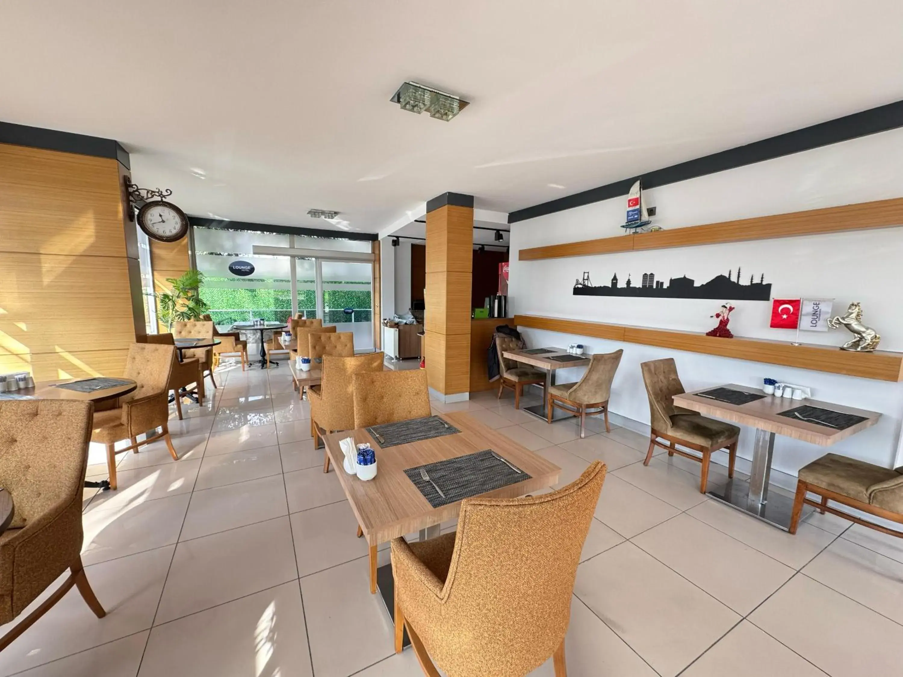 Restaurant/places to eat in Lounge Hotel Restaurant/places to eat in Lounge Hotel