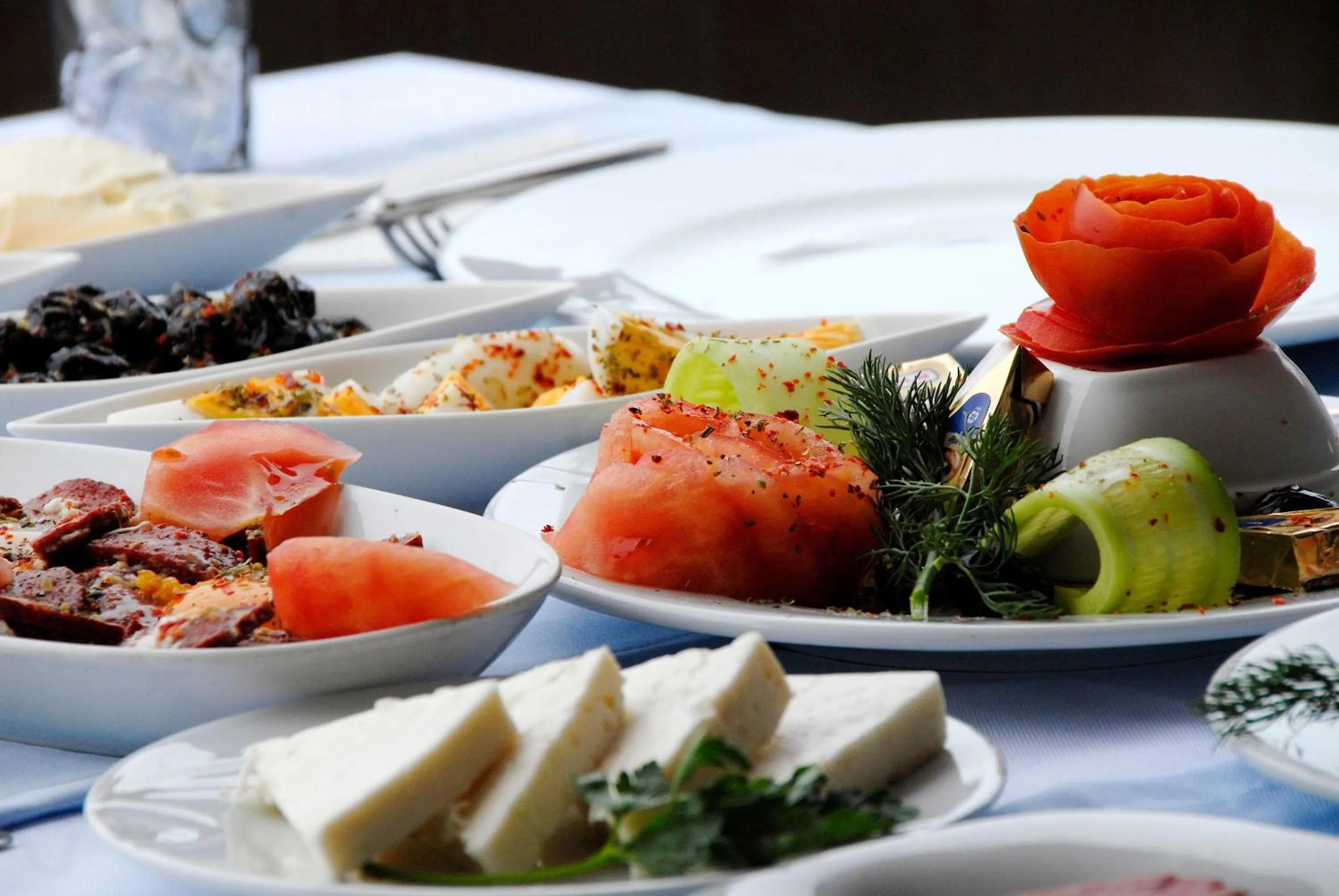 Food and drinks in Lounge Hotel