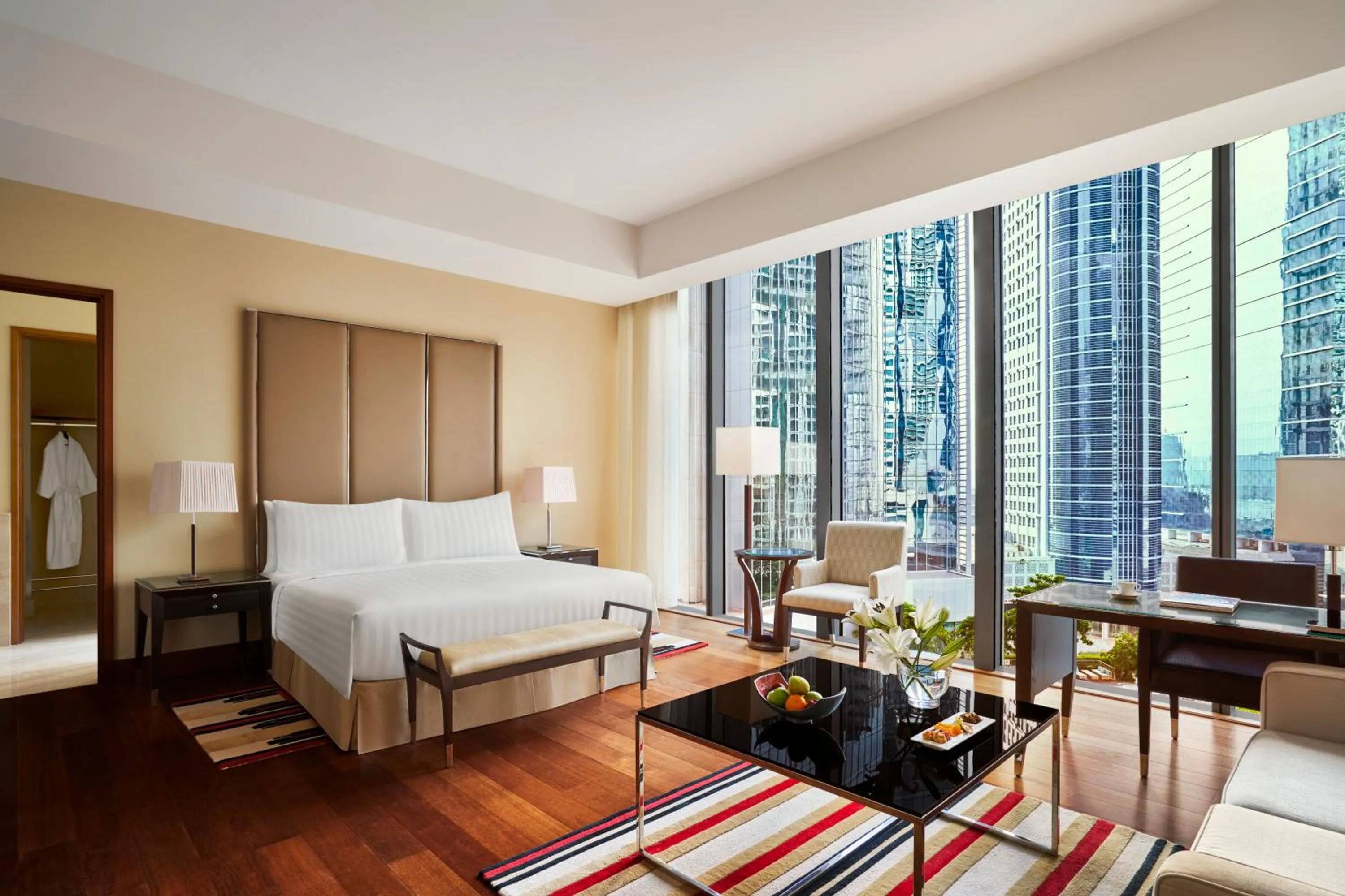 Premier Pool View Room - single occupancy in Anantara Downtown Dubai