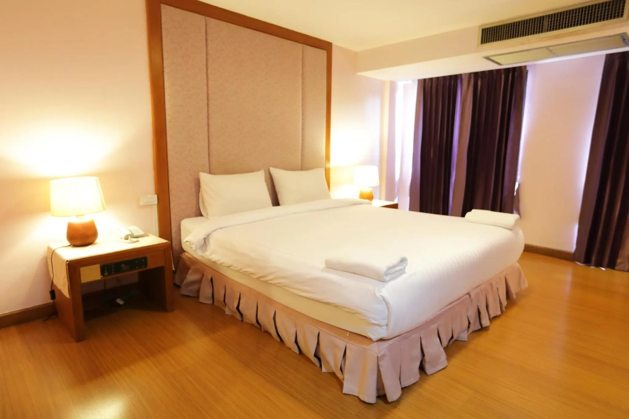 Deluxe Double or Twin Room in Pin Hotel