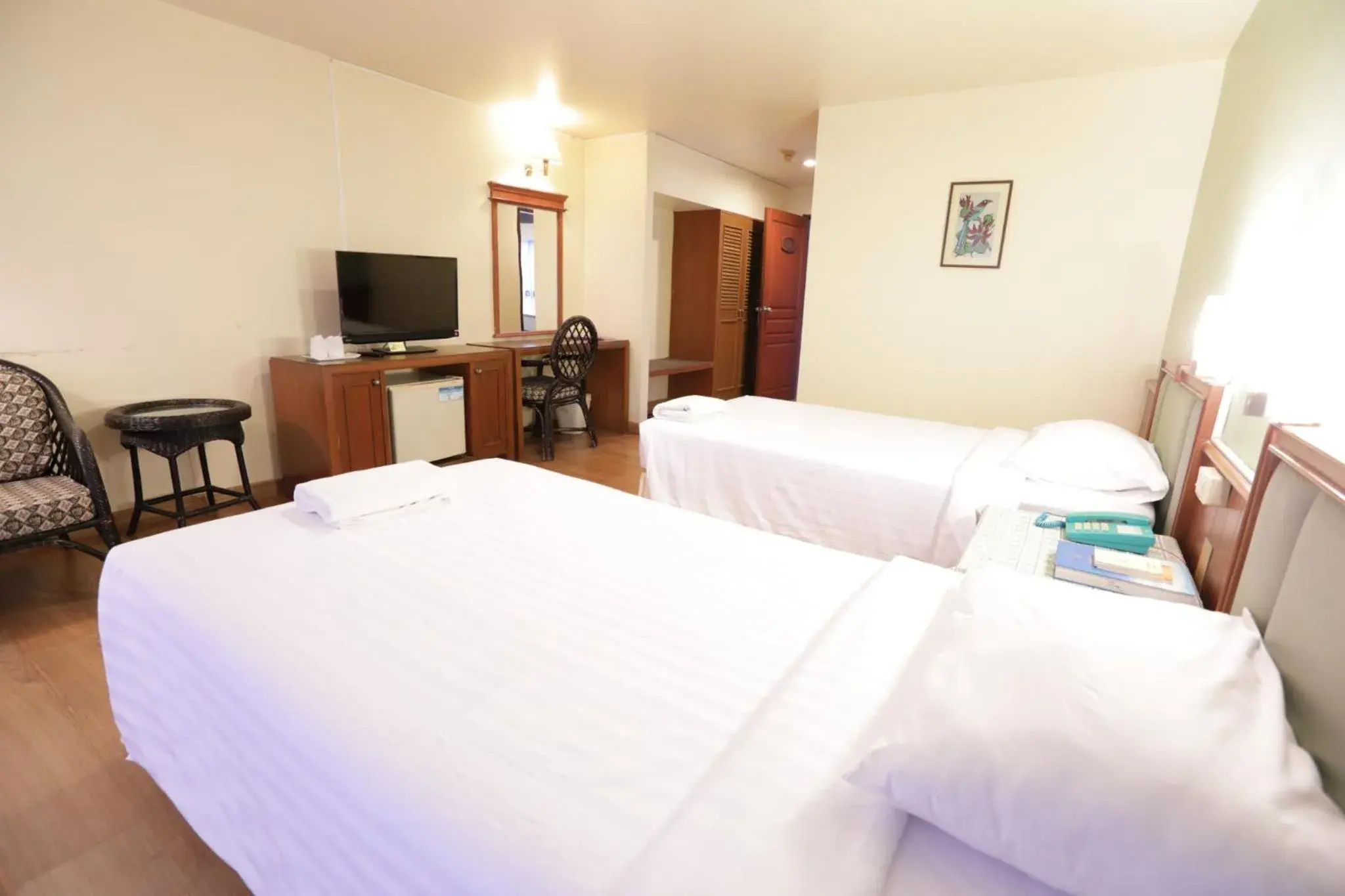 Deluxe Double or Twin Room in Pin Hotel Deluxe Double or Twin Room in Pin Hotel