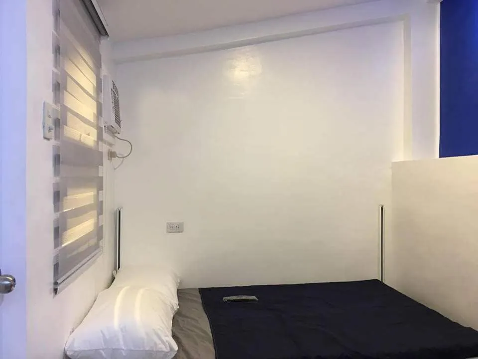 Photo of the whole room, Bed in Zoom BnB