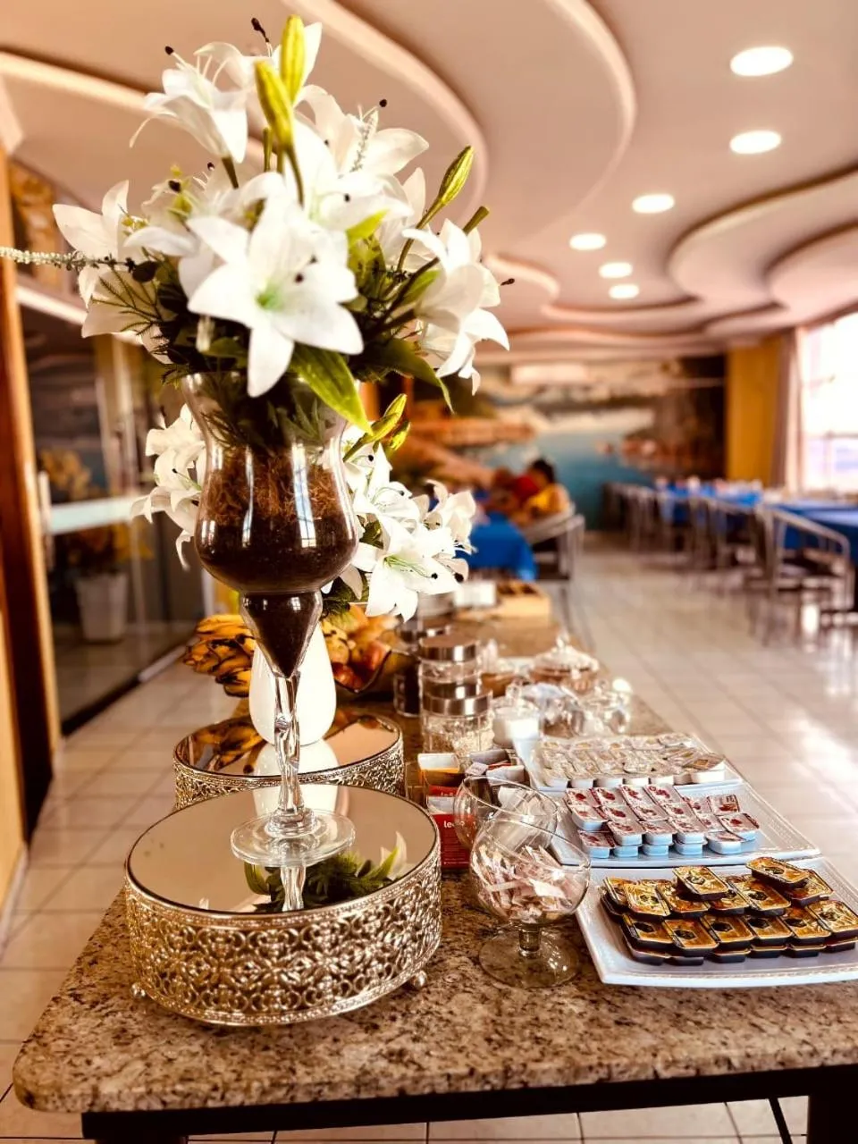 Breakfast in SERRA AZUL PLAZA HOTEL