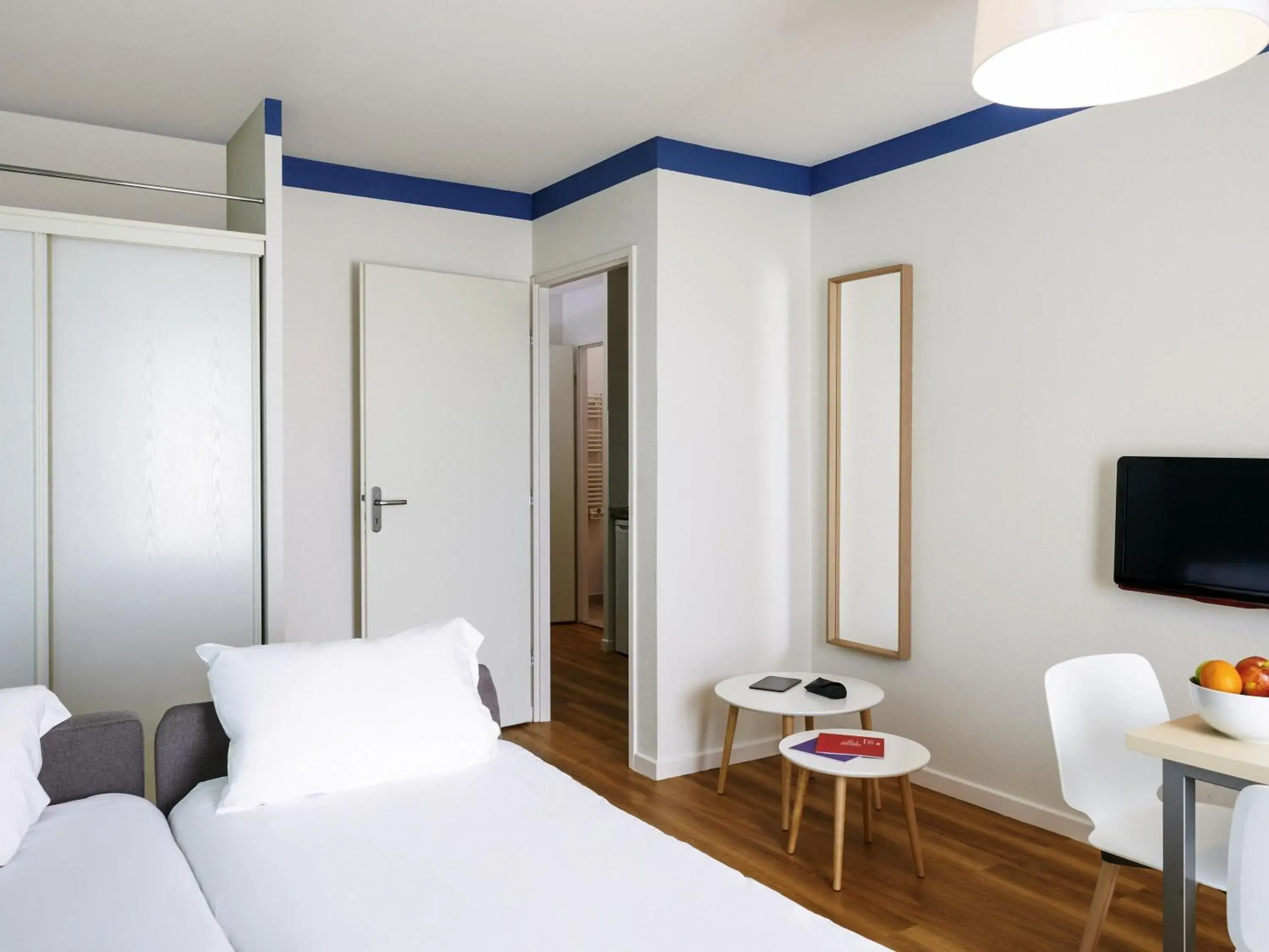 Bedroom, Bed in Aparthotel Adagio Access Strasbourg Illkirch Bedroom, Bed in Aparthotel Adagio Access Strasbourg Illkirch