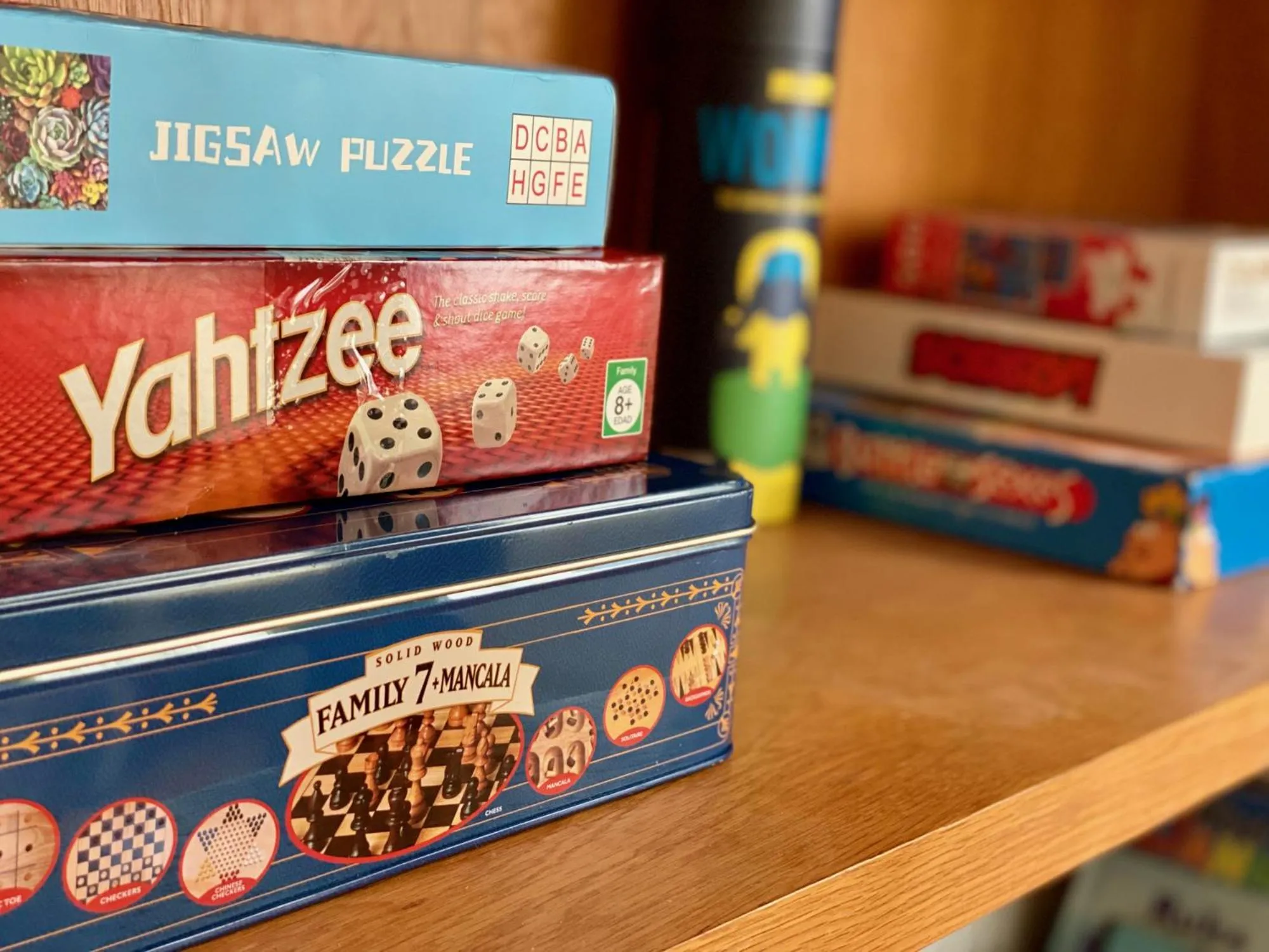 Newer Ranch with Pool and Hot Tub near the Strip and Freemont street.