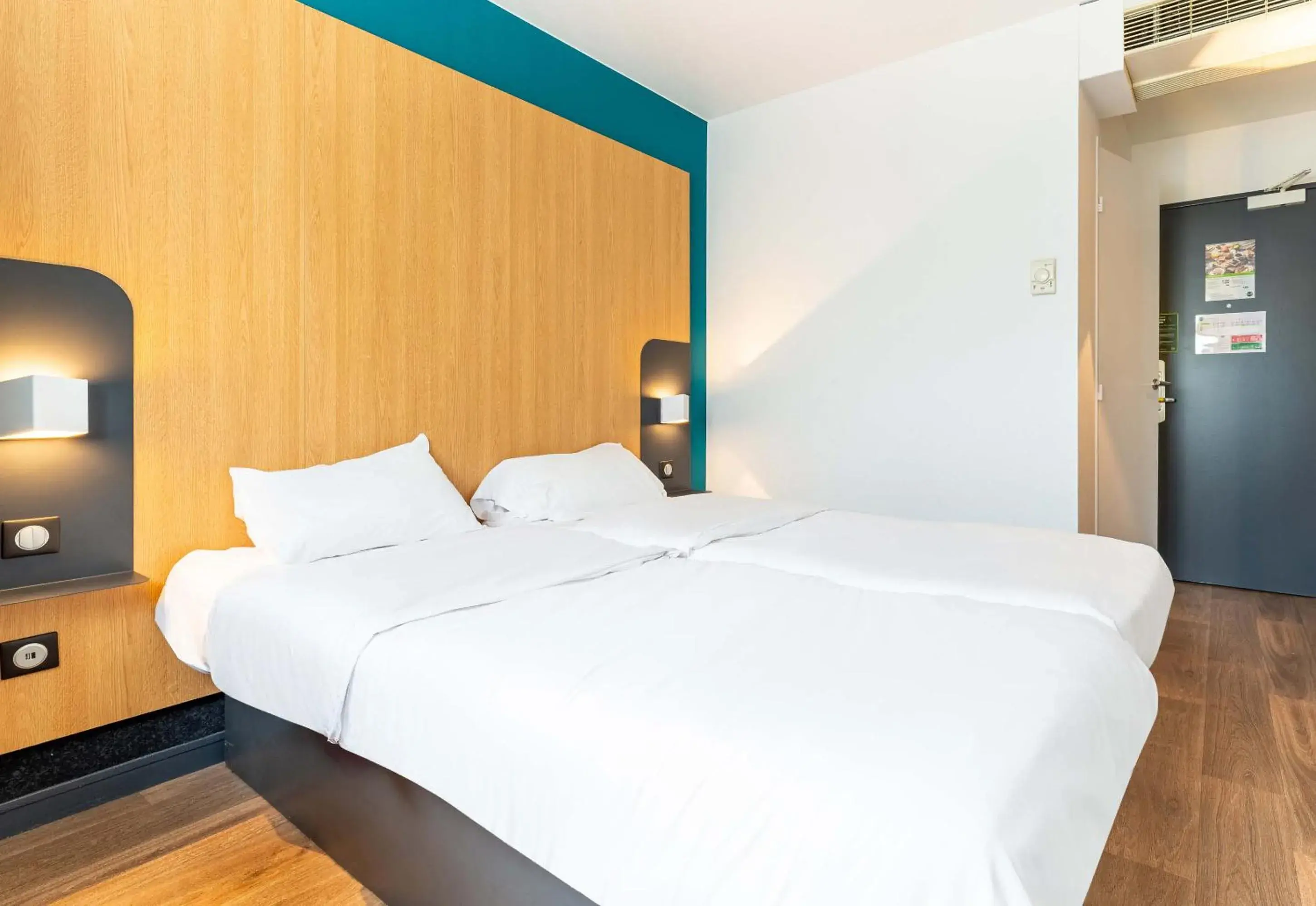 Twin Room in B&B HOTEL Nantes Aéroport Twin Room in B&B HOTEL Nantes Aéroport