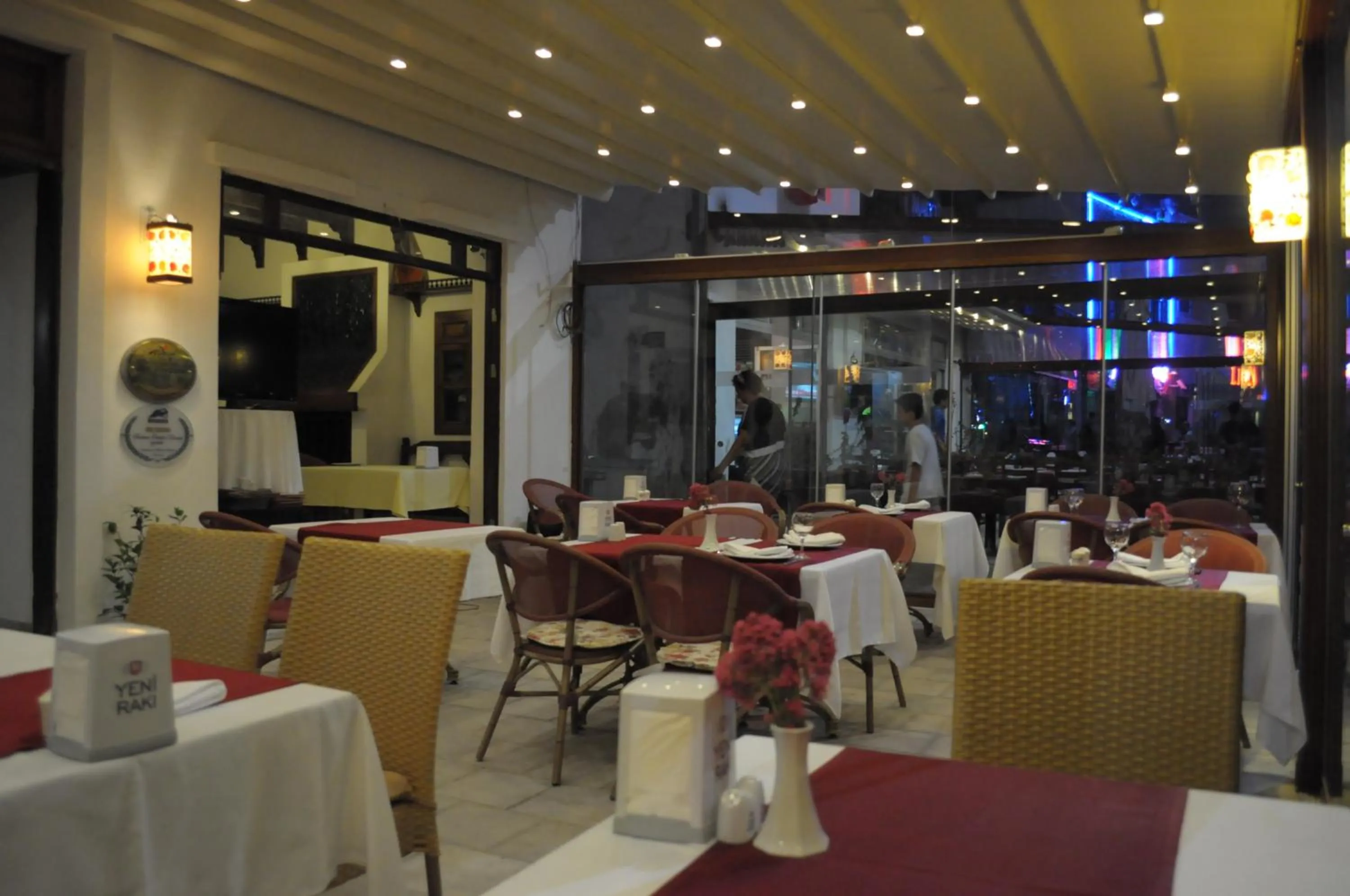 Restaurant/places to eat in Dinc Pension