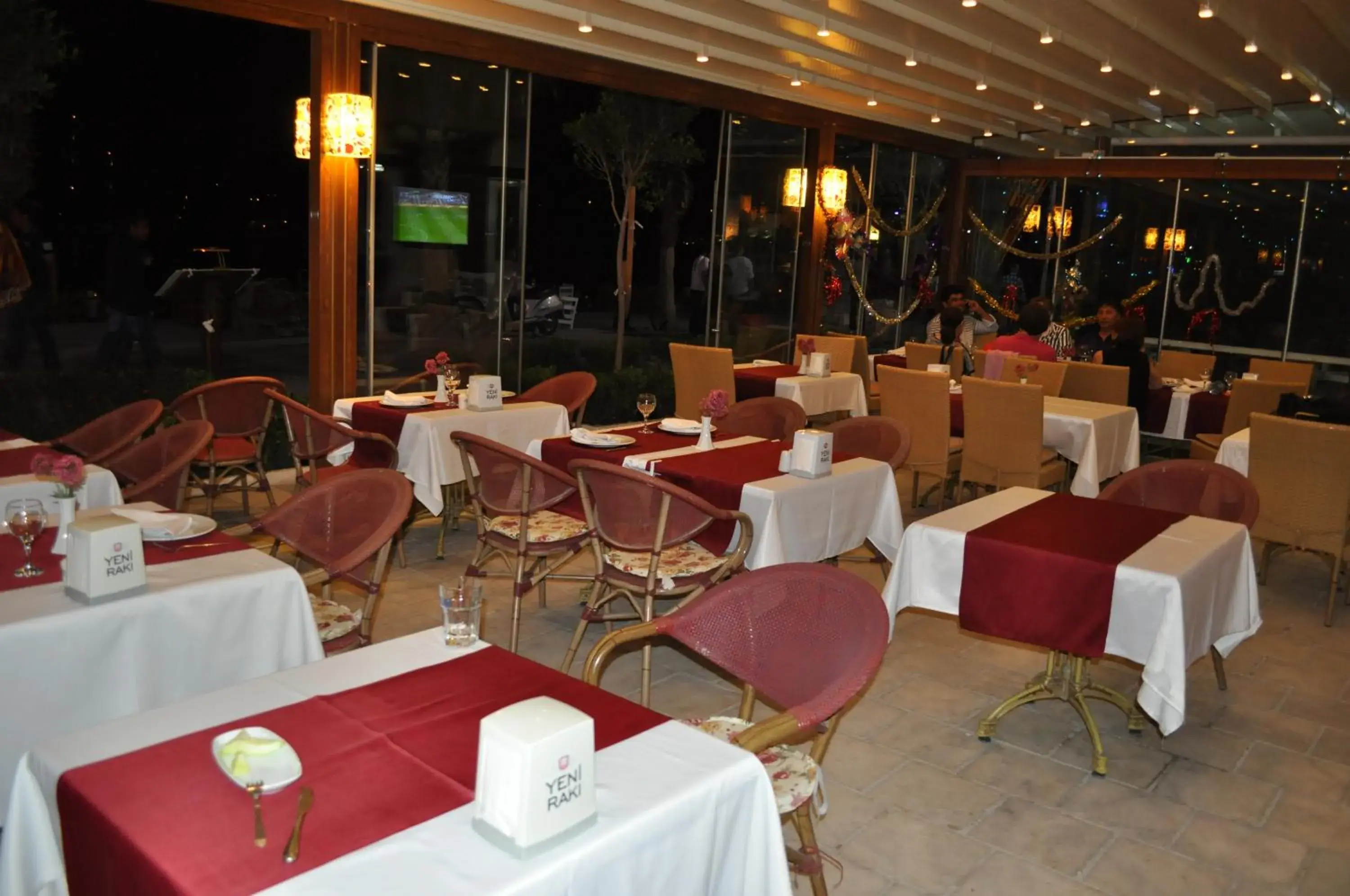 Restaurant/places to eat in Dinc Pension Restaurant/places to eat in Dinc Pension