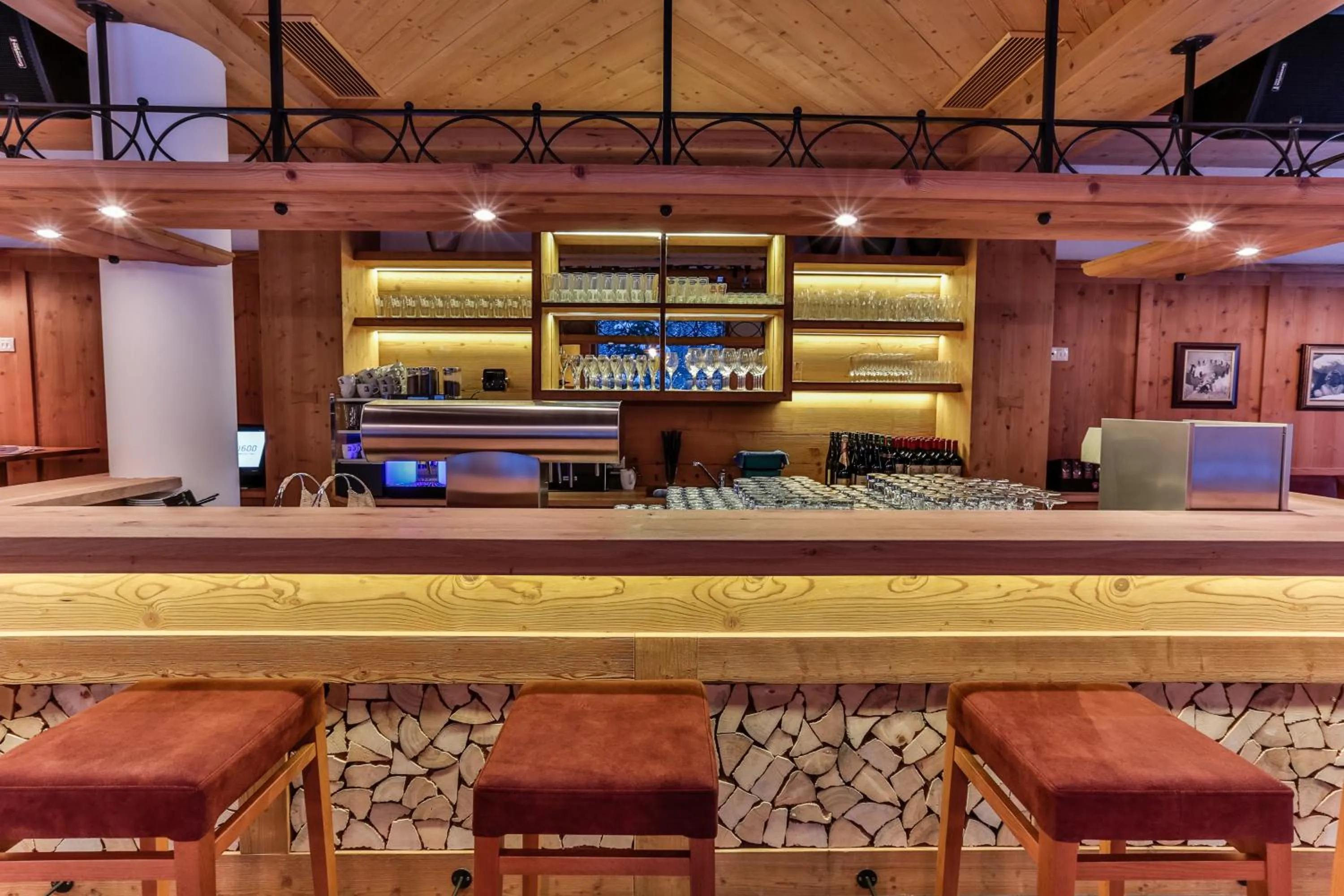 Lounge or bar in Lizum 1600 | Kompetenzzentrum Snowsport Tirol