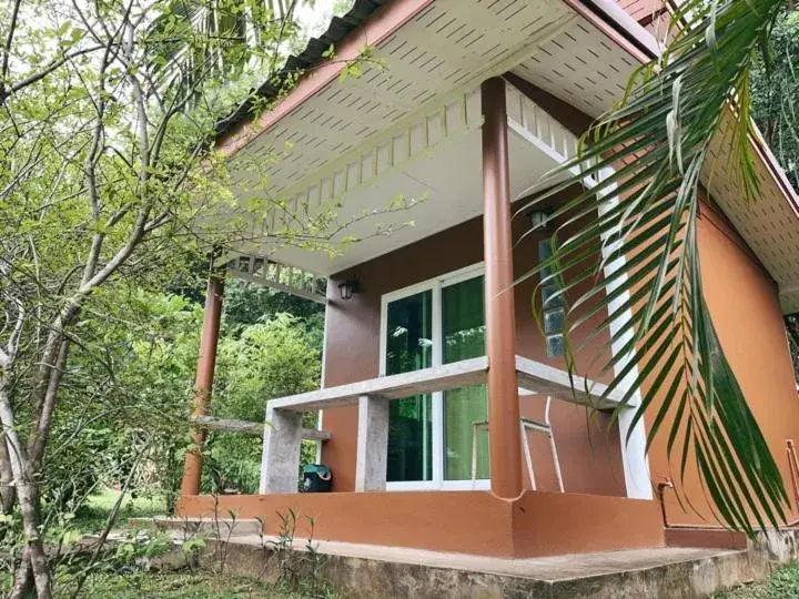 Double Room with Private Bathroom in Najjamee Bungalows Double Room with Private Bathroom in Najjamee Bungalows