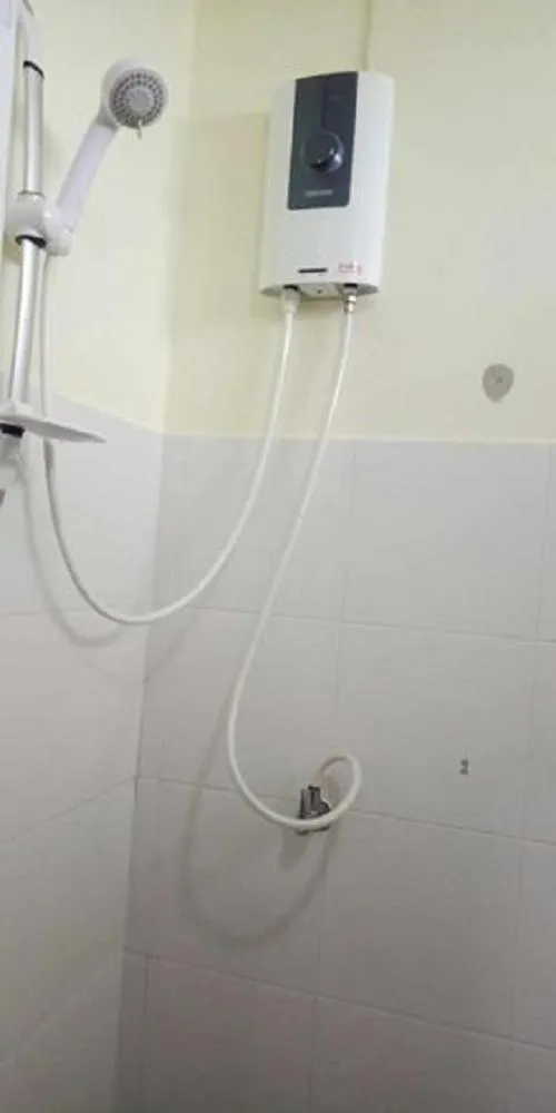 Shower in Najjamee Bungalows