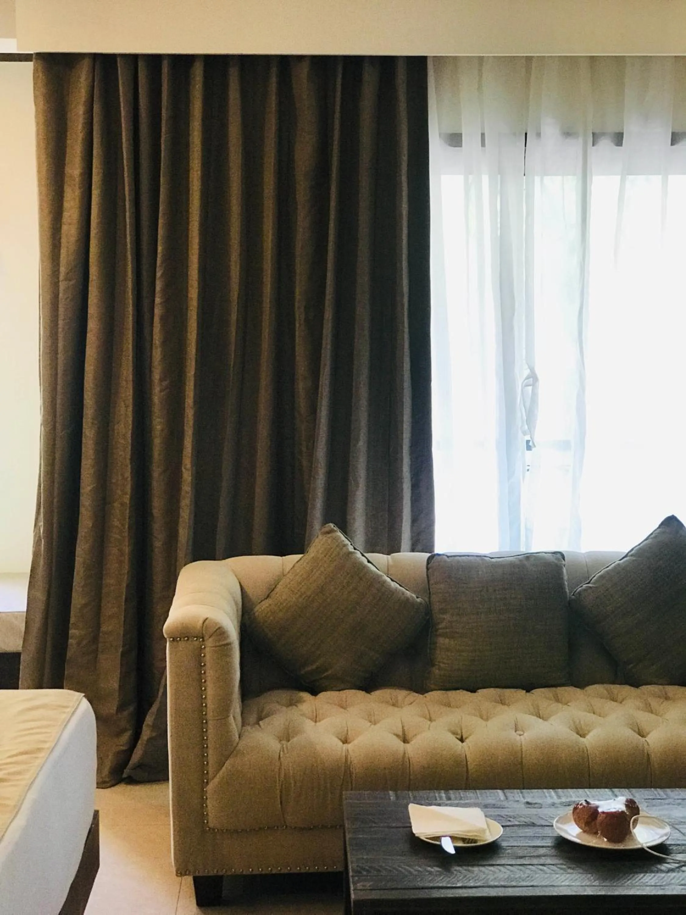 Silver Waves Resort & Spa - Daman