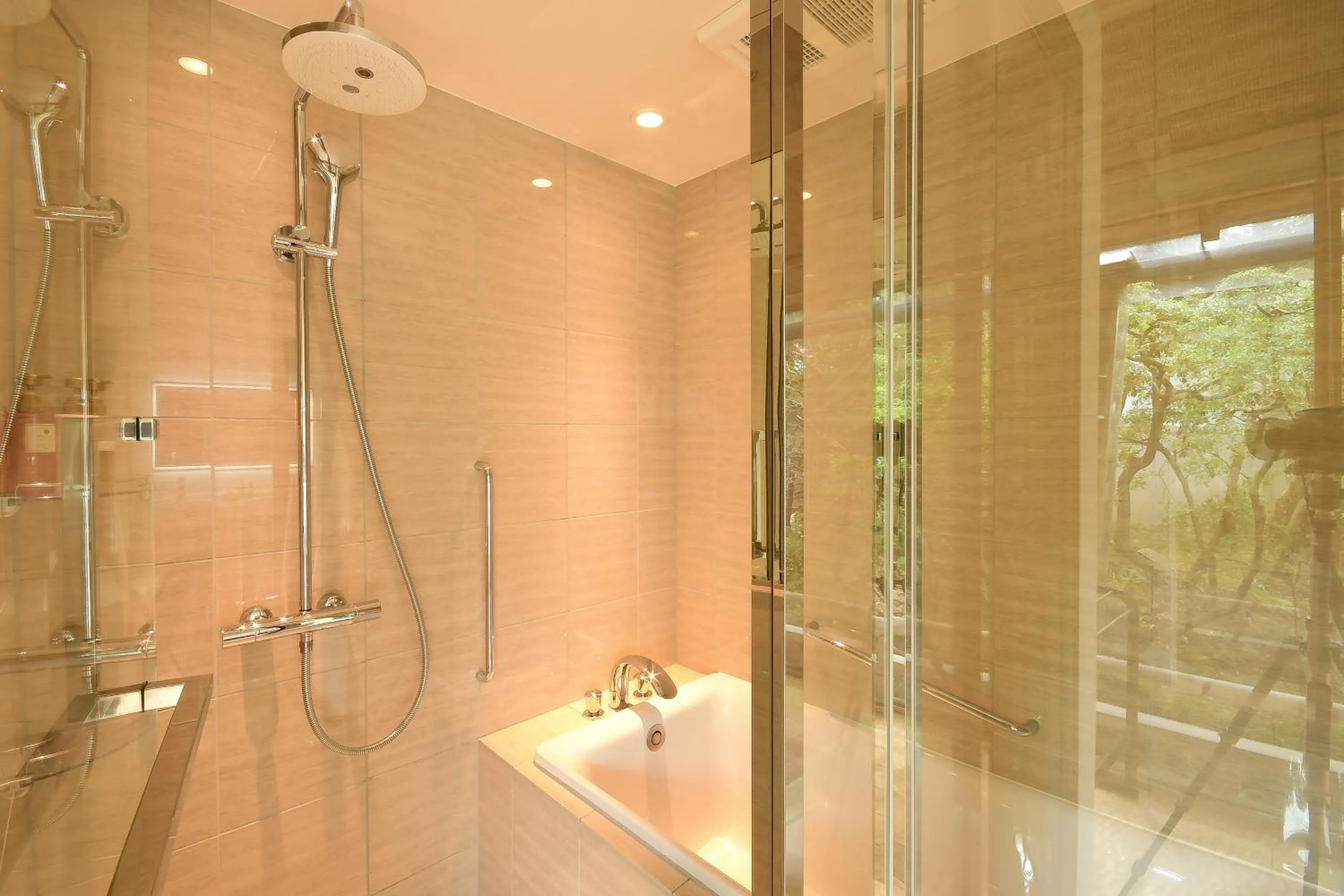 Shower in Koyasan Sanadabo Rengejoin