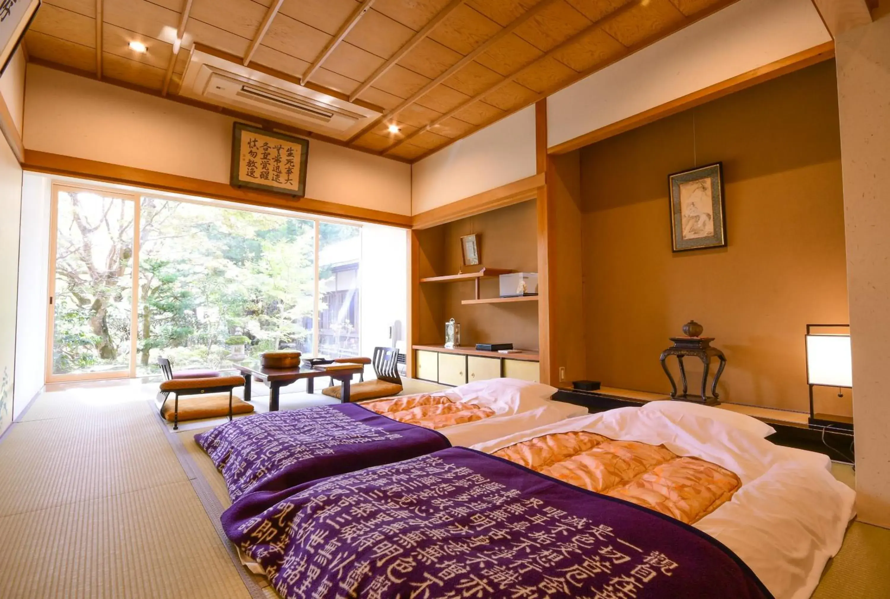 Deluxe Room A - single occupancy in Koyasan Sanadabo Rengejoin Deluxe Room A - single occupancy in Koyasan Sanadabo Rengejoin
