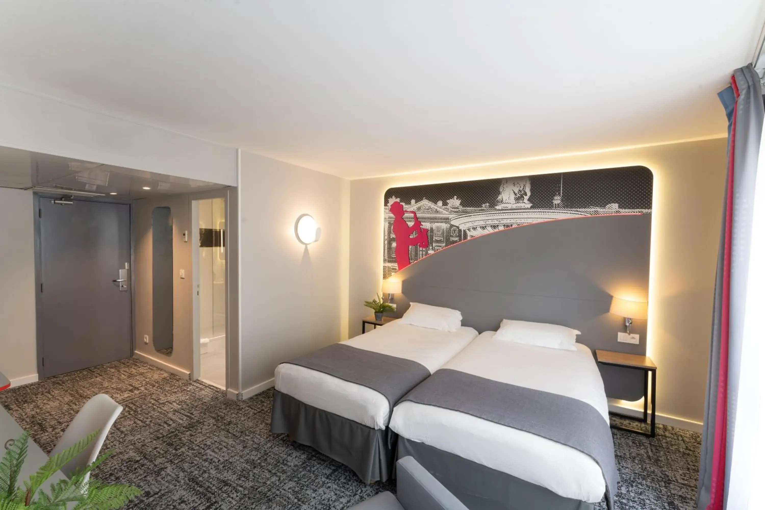 Bedroom, Bed in Hotel Inn Design Paris Place d’Italie (ex Timhotel)