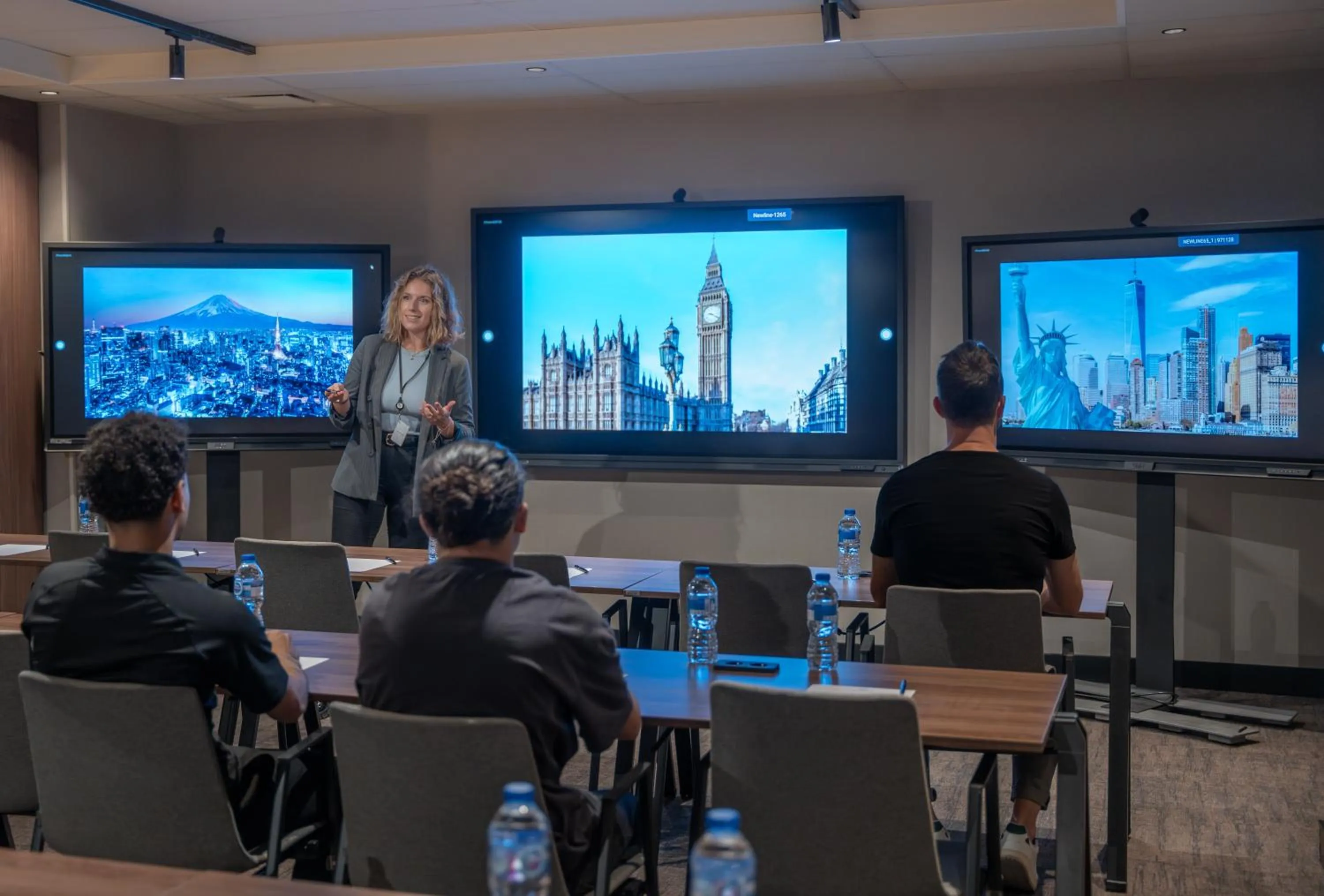 Meeting/conference room in Hotel Inn Design Paris Place d'italie