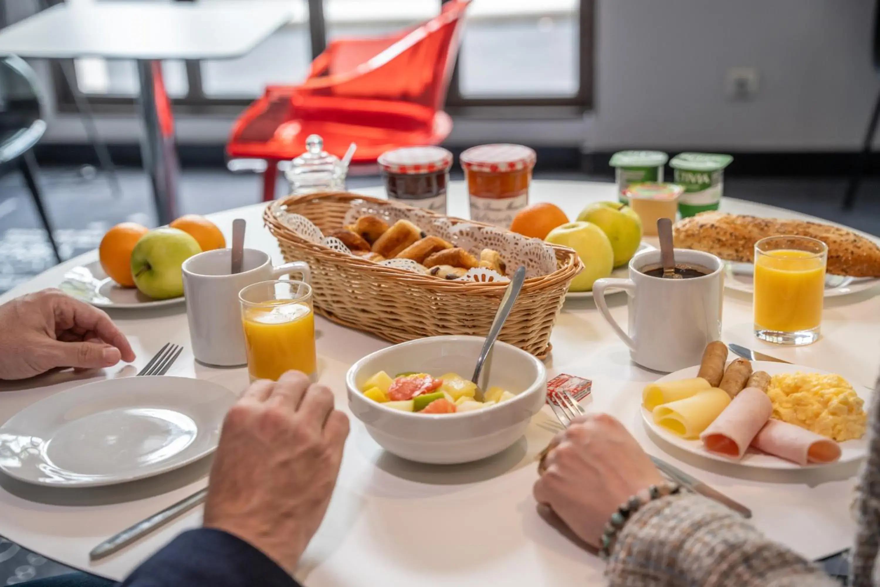 Breakfast in Hotel Inn Design Paris Place d’Italie (ex Timhotel)