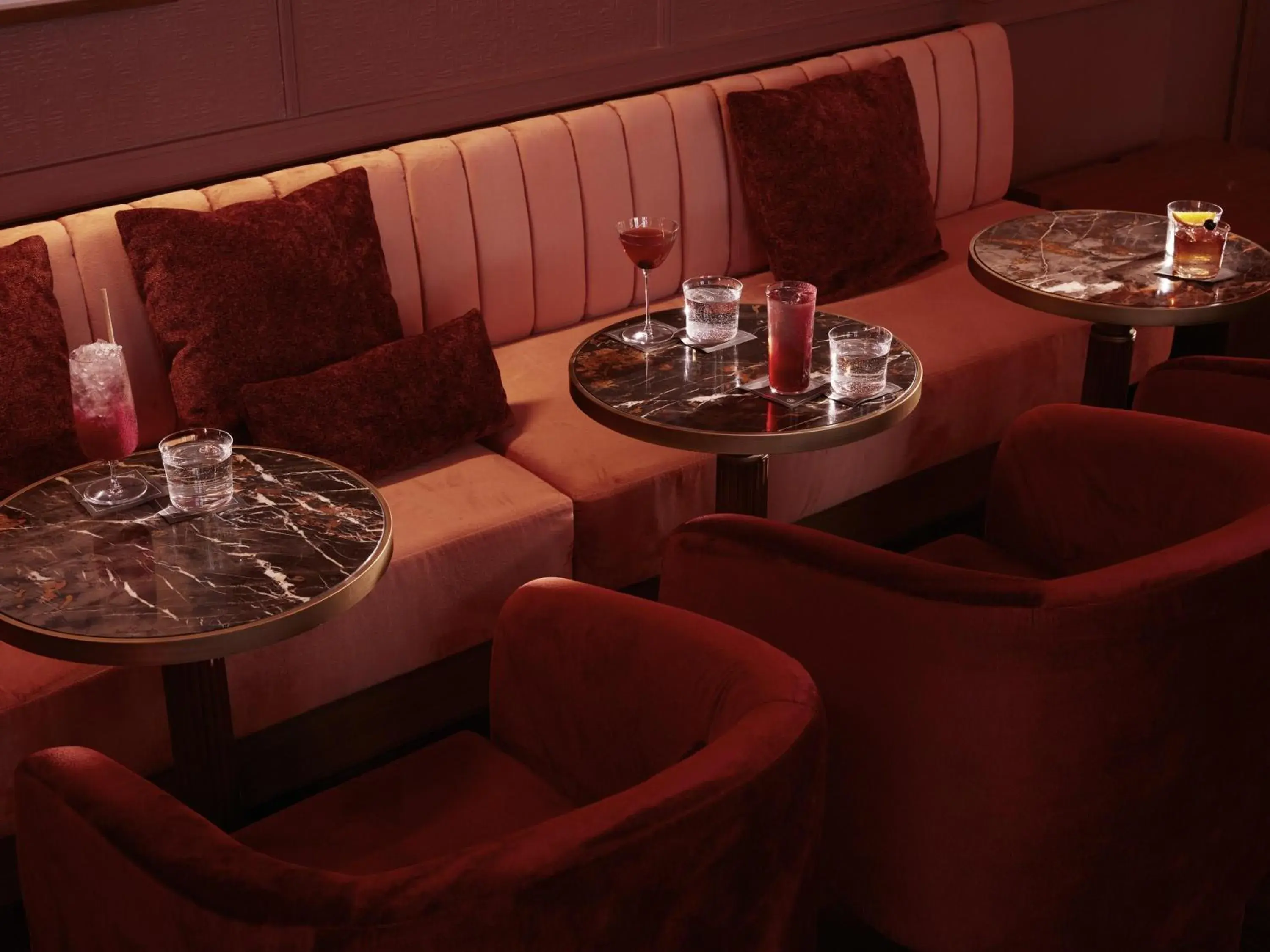 Lounge or bar in Maison Delano Paris Lounge or bar in Maison Delano Paris