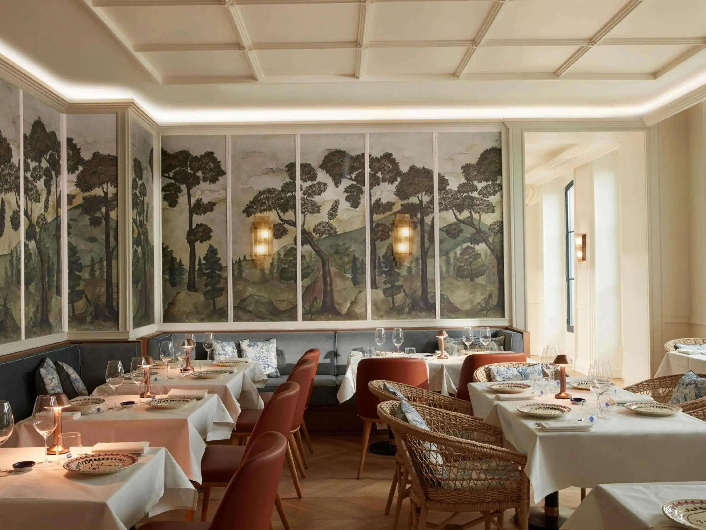 Restaurant/places to eat in Maison Delano Paris Restaurant/places to eat in Maison Delano Paris