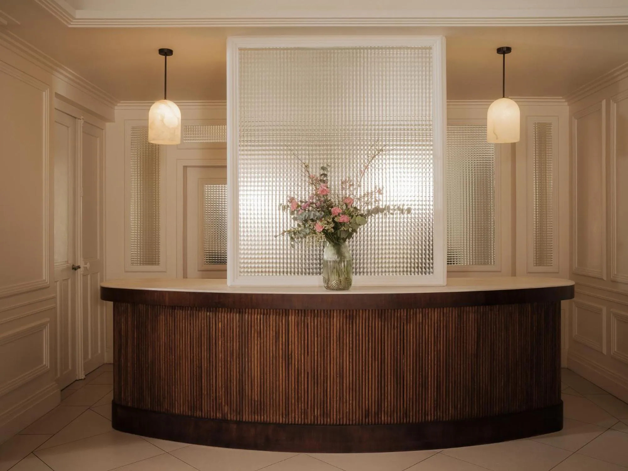 Lobby or reception in Maison Delano Paris