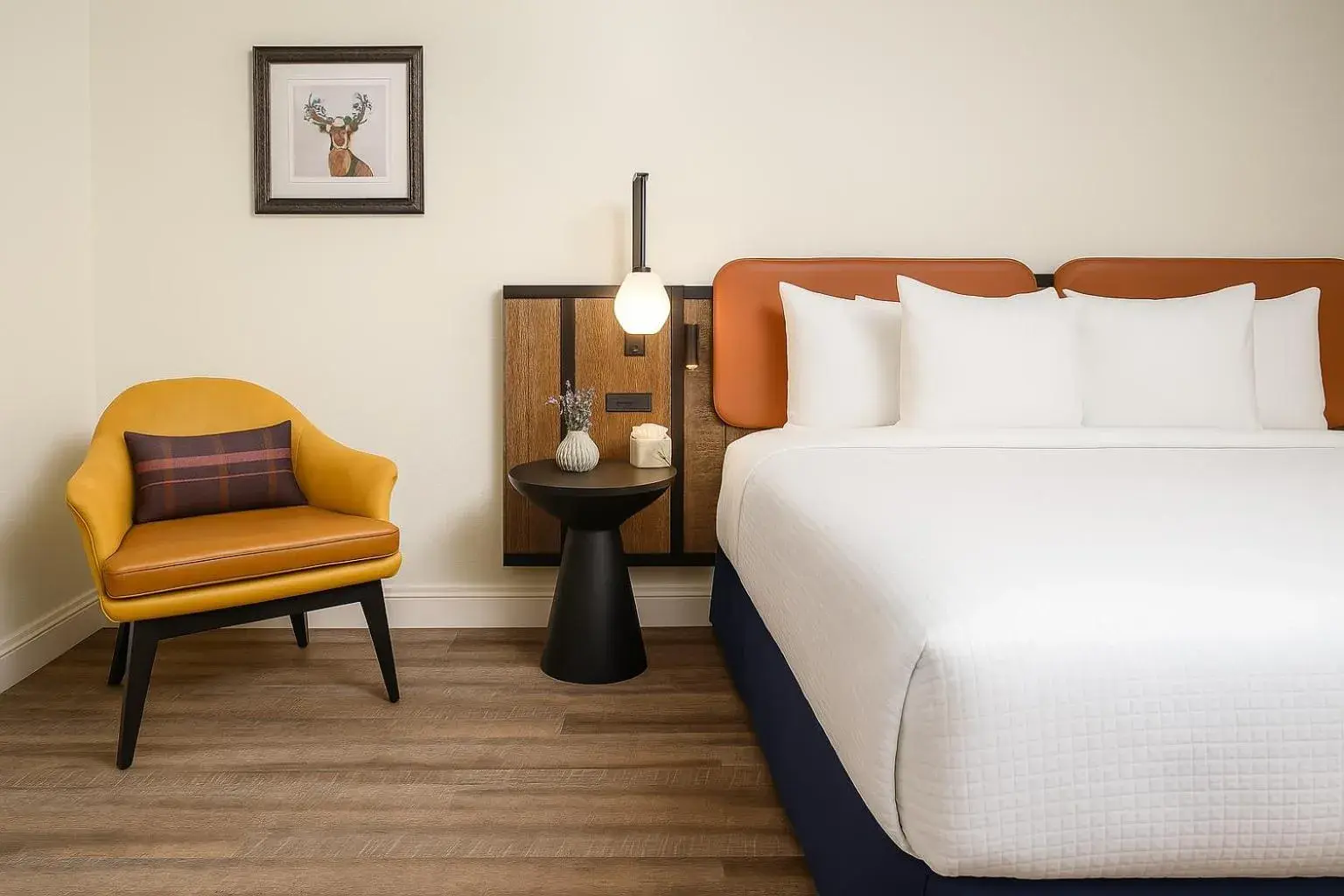 Bedroom, Bed in The Woodrose- NEWLY RENOVATED Bedroom, Bed in The Woodrose- NEWLY RENOVATED