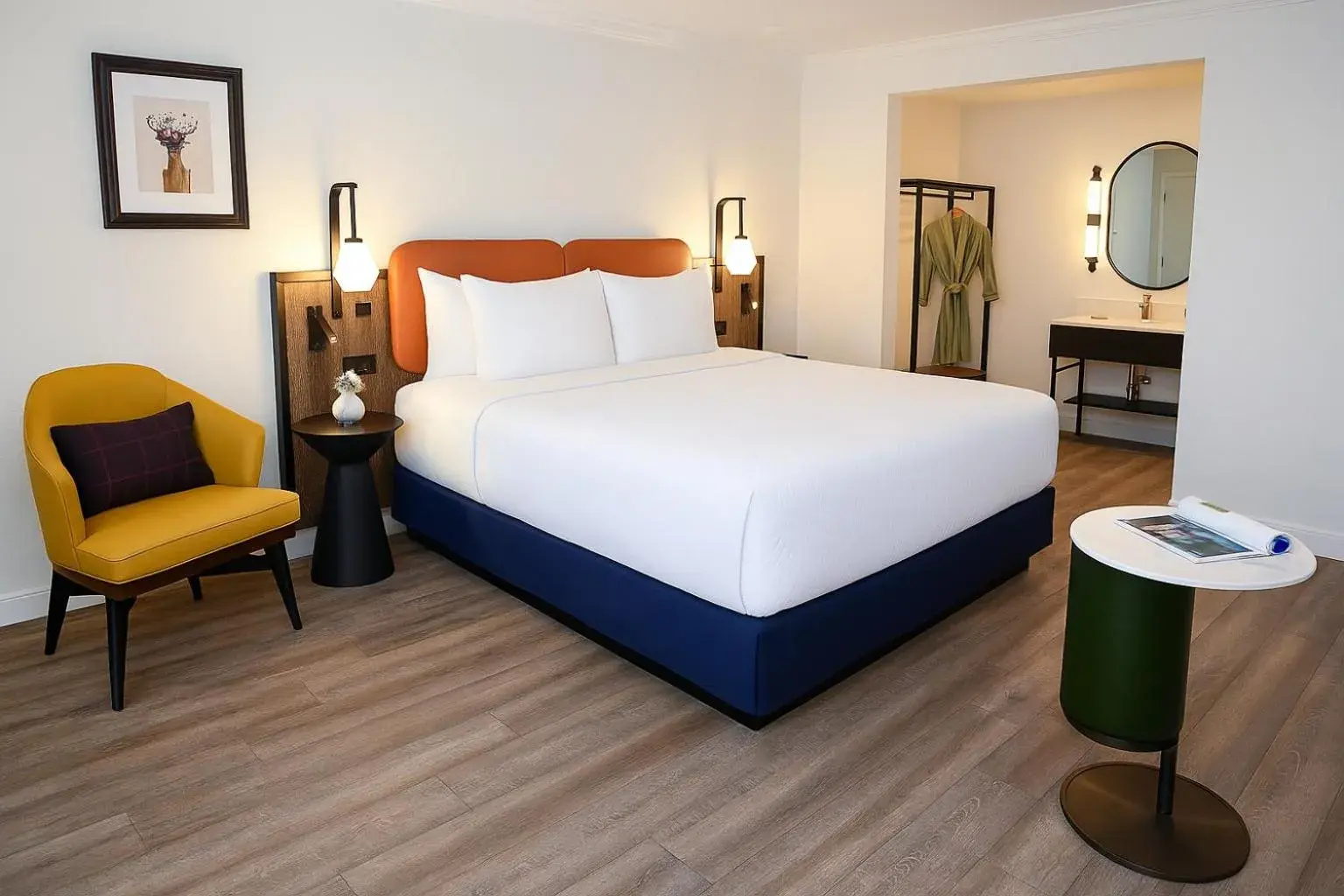 The Woodrose- NEWLY RENOVATED The Woodrose- NEWLY RENOVATED