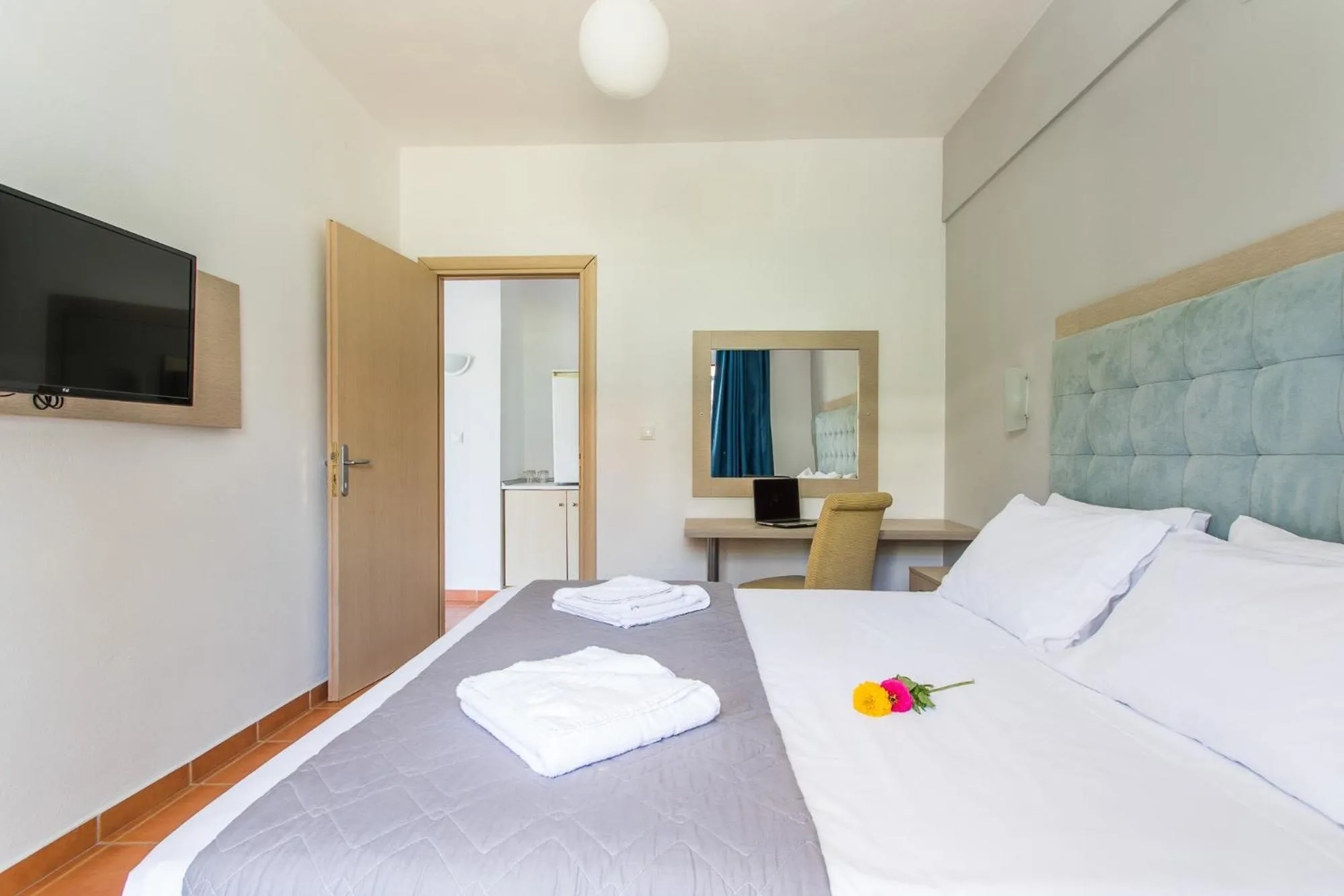 Photo of the whole room in Coral Blue Beach Hotel Gerakini