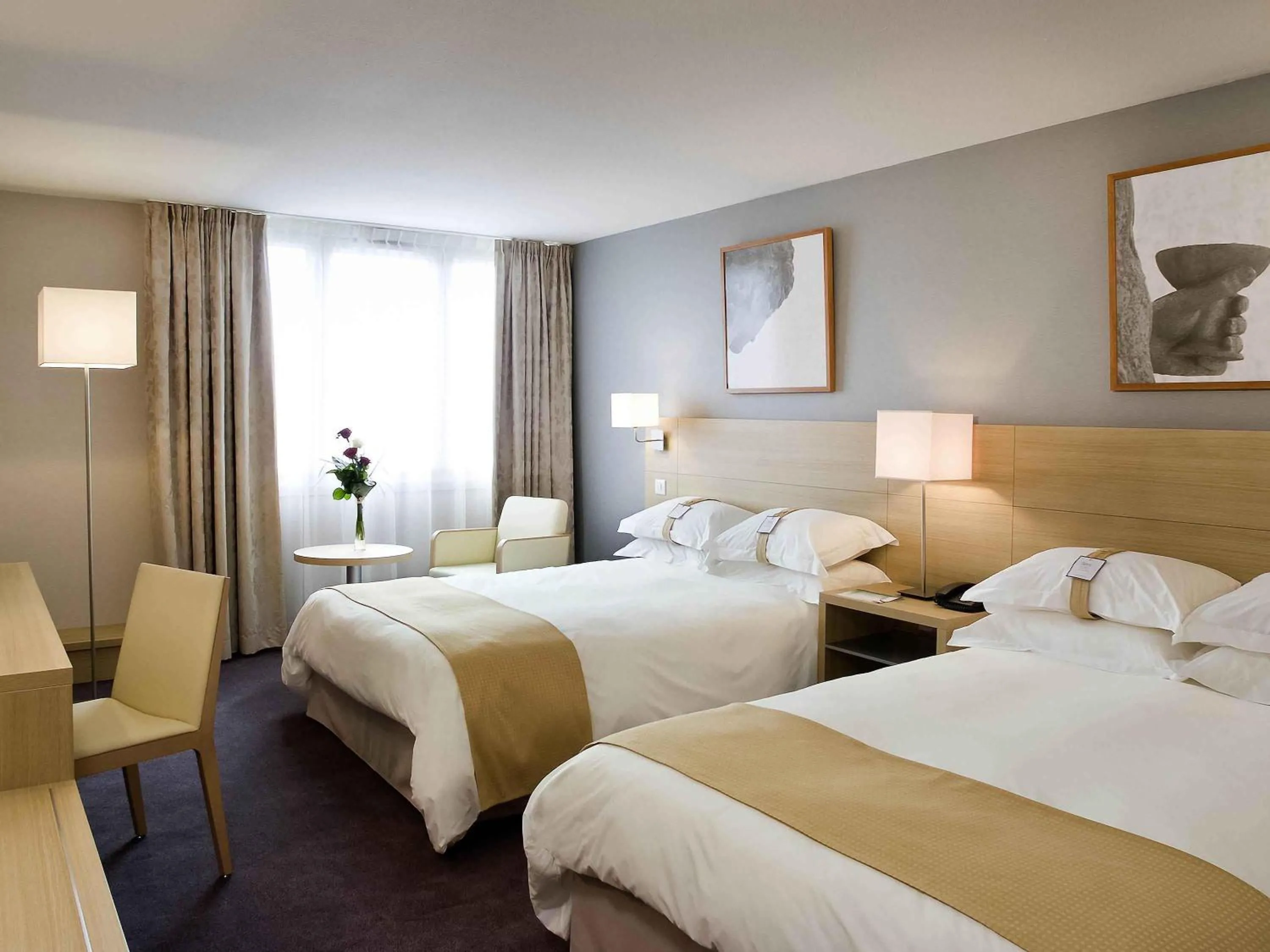 Bedroom, Bed in Mercure Paris Velizy